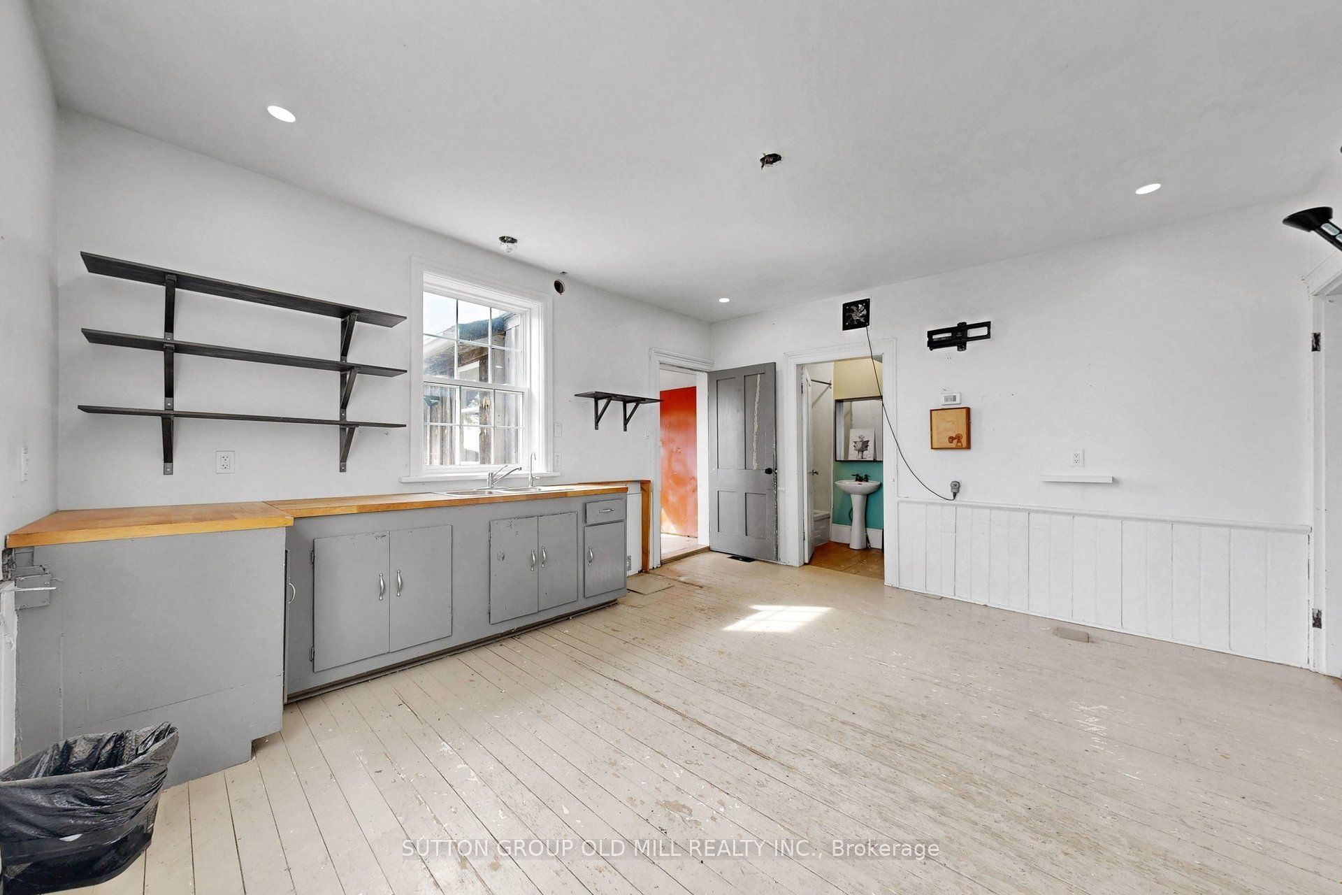 5166 Wellington Rd 125 Property Photo 15