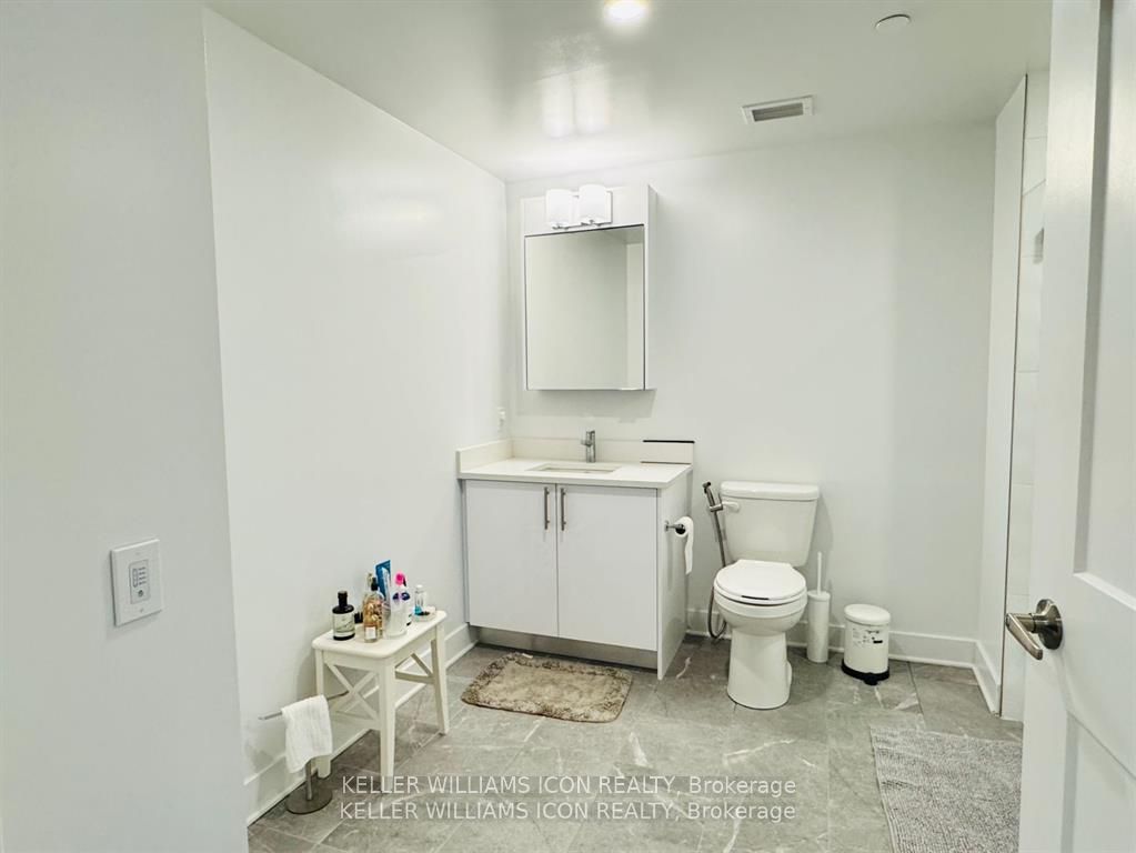 180 George Street 605 Property Photo 14