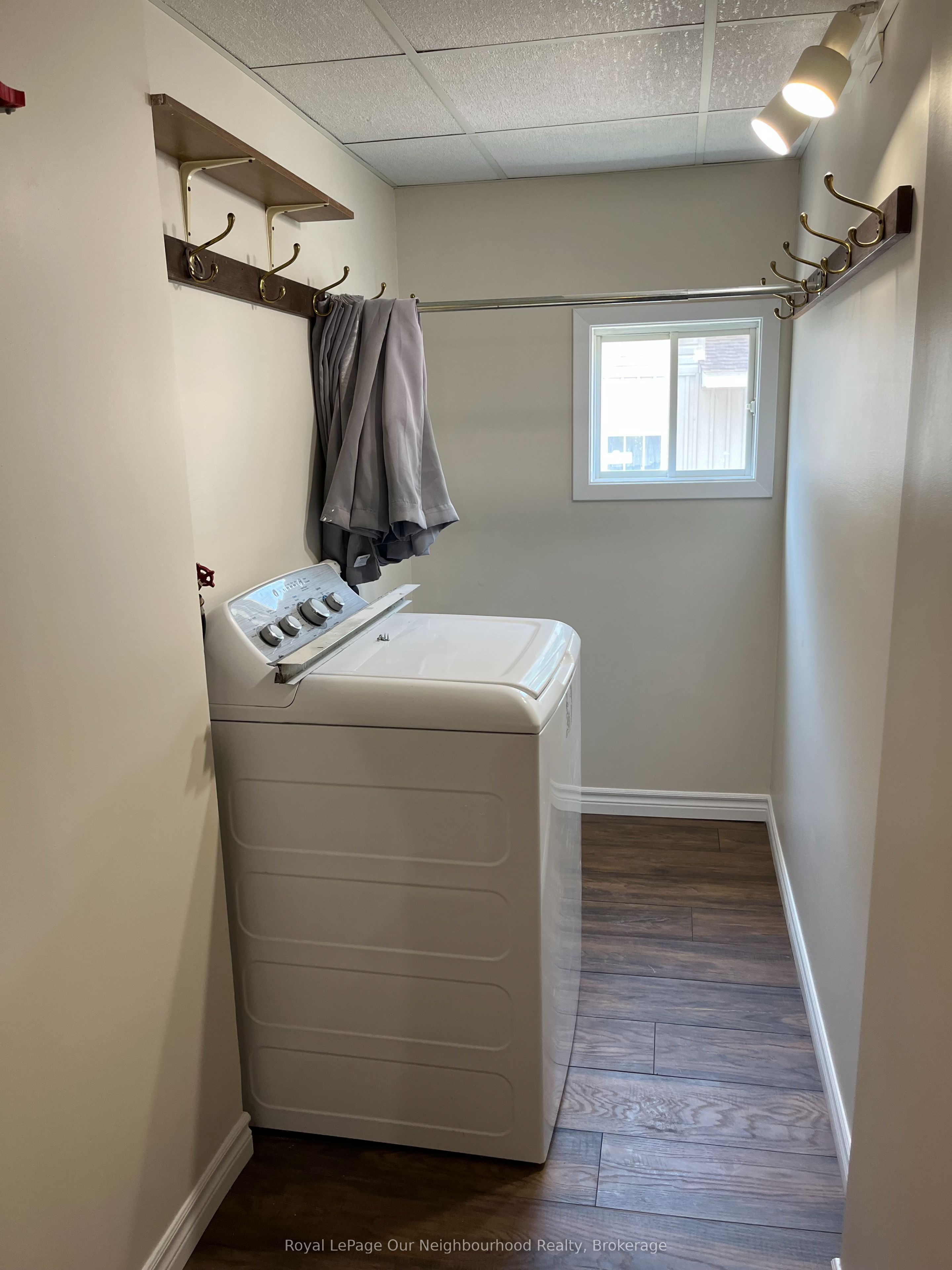 72 Lakeshore Road Property Photo 12