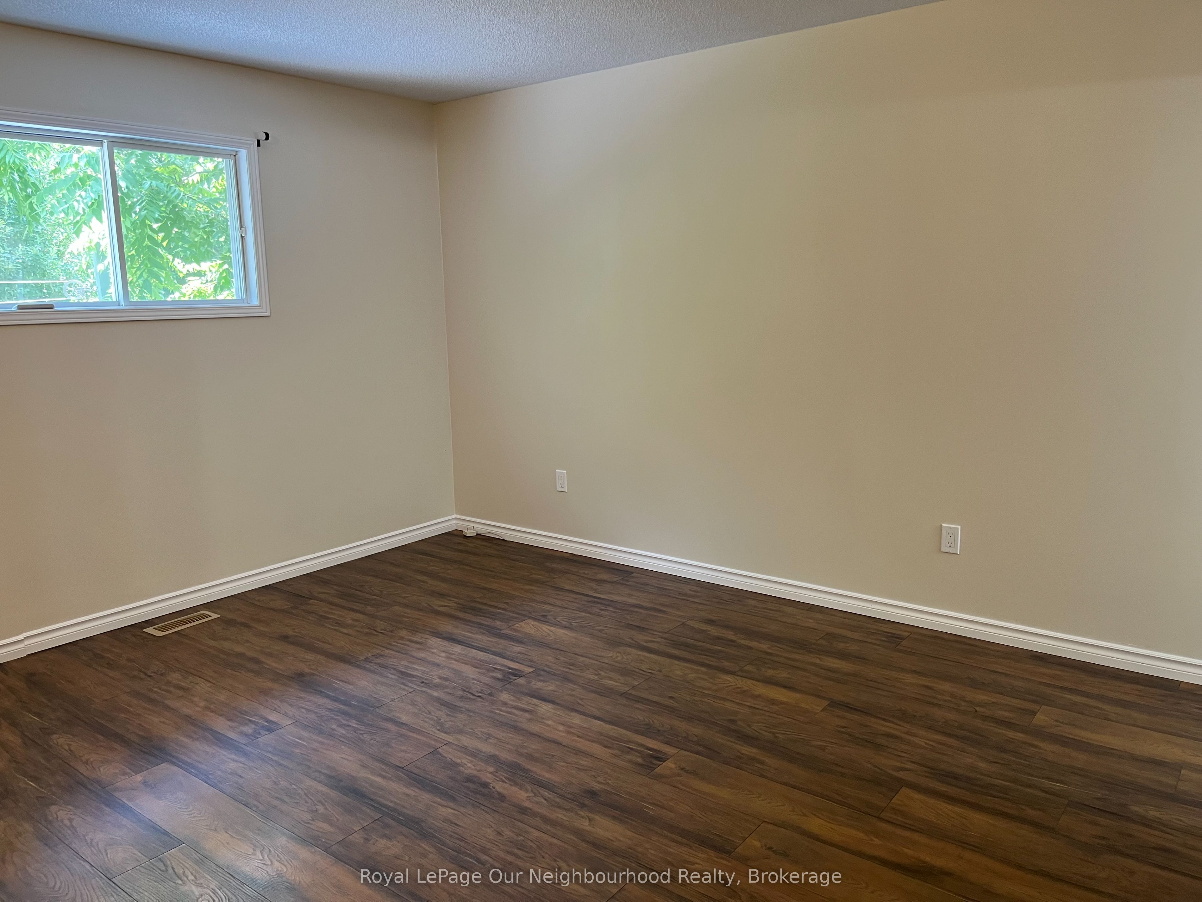 72 Lakeshore Road Property Photo 15