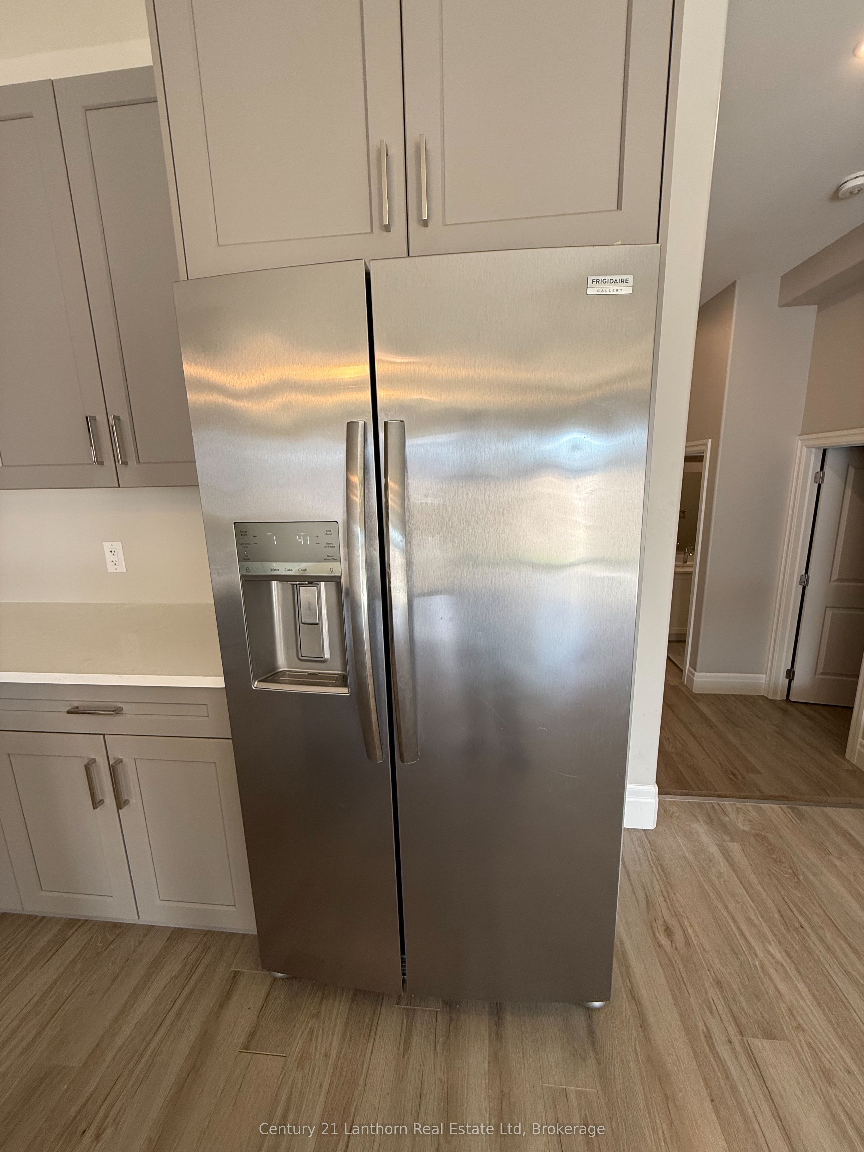 8 Allen Street Property Photo 9