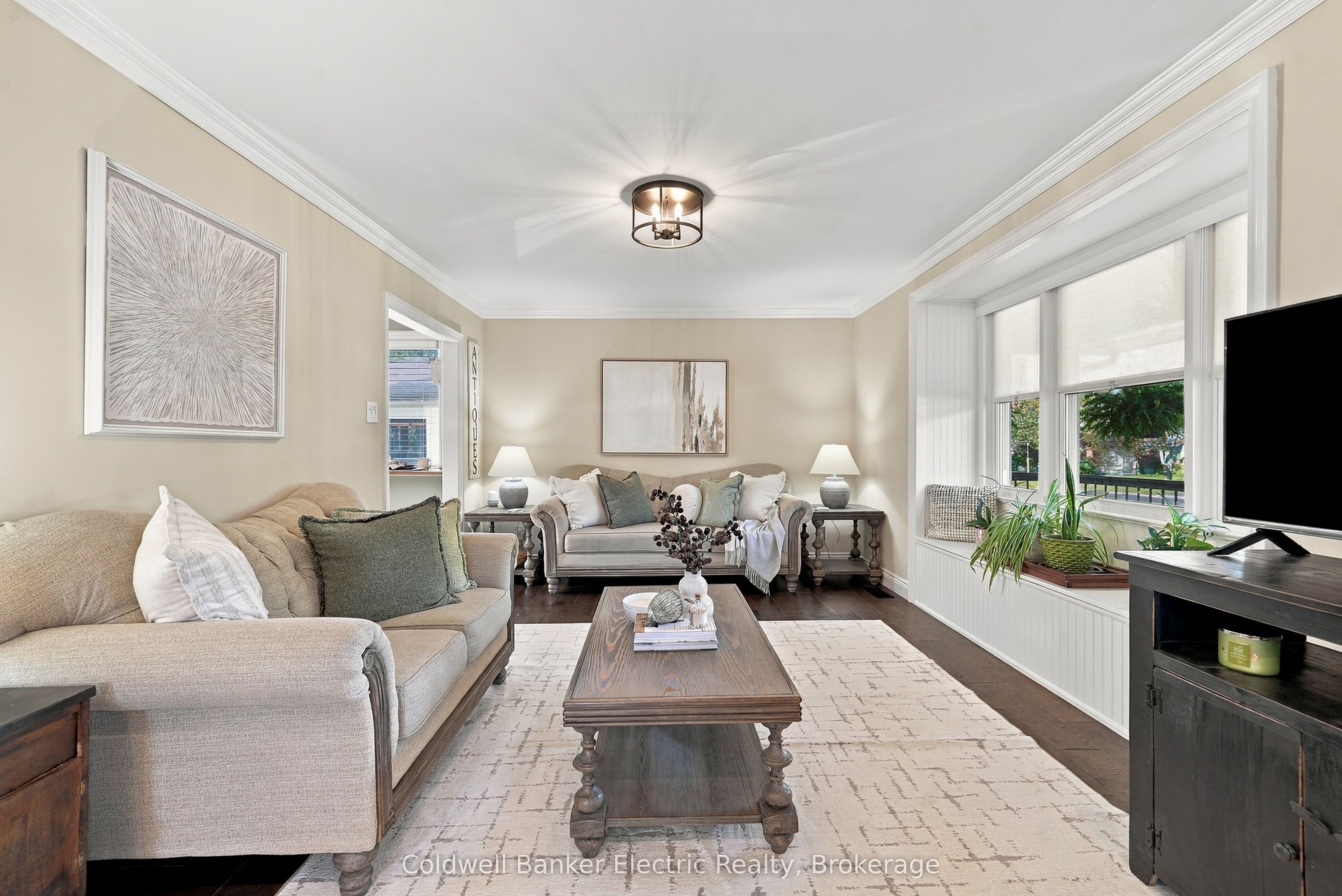 13 Coverdale Avenue Property Photo 7
