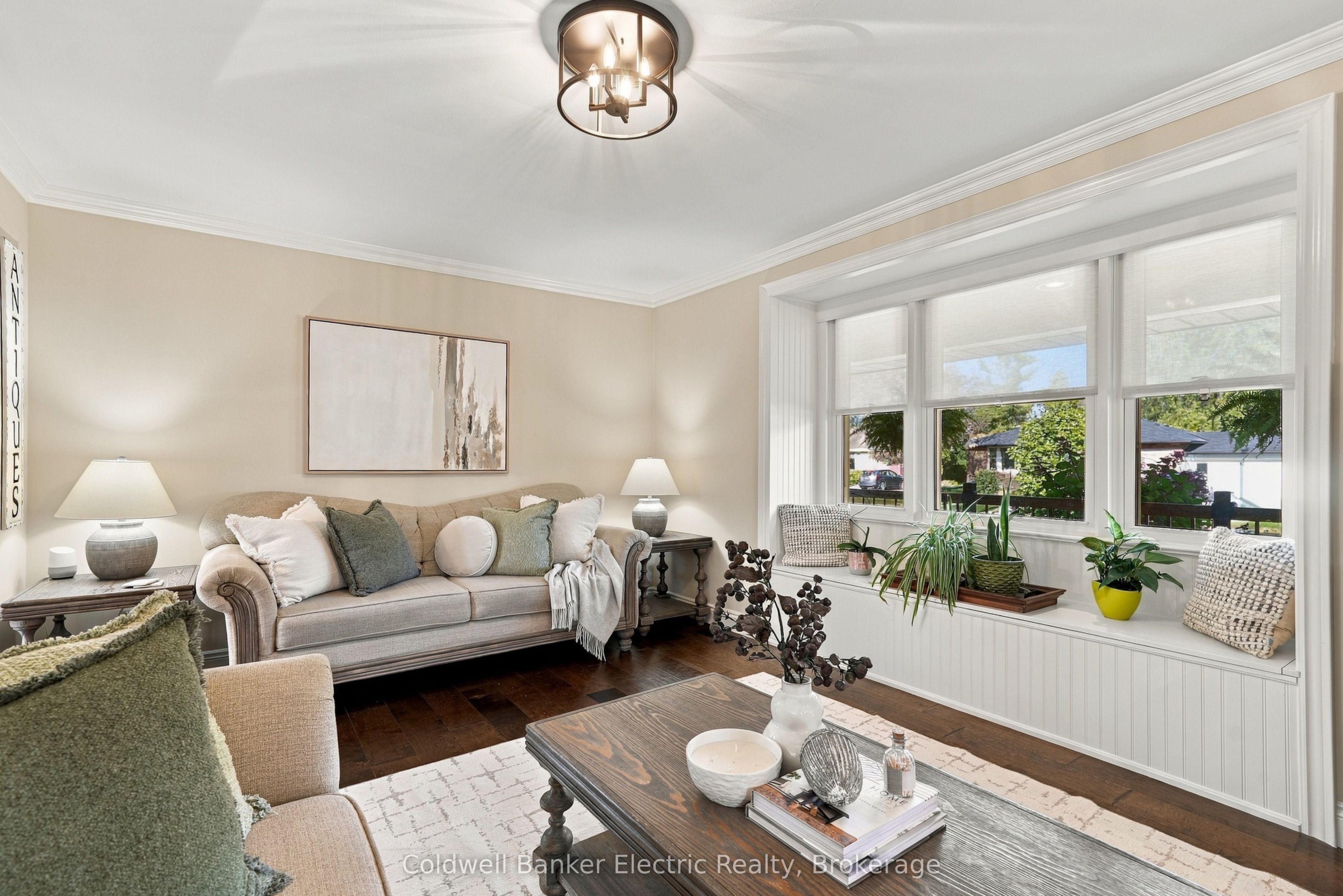 13 Coverdale Avenue Property Photo 8