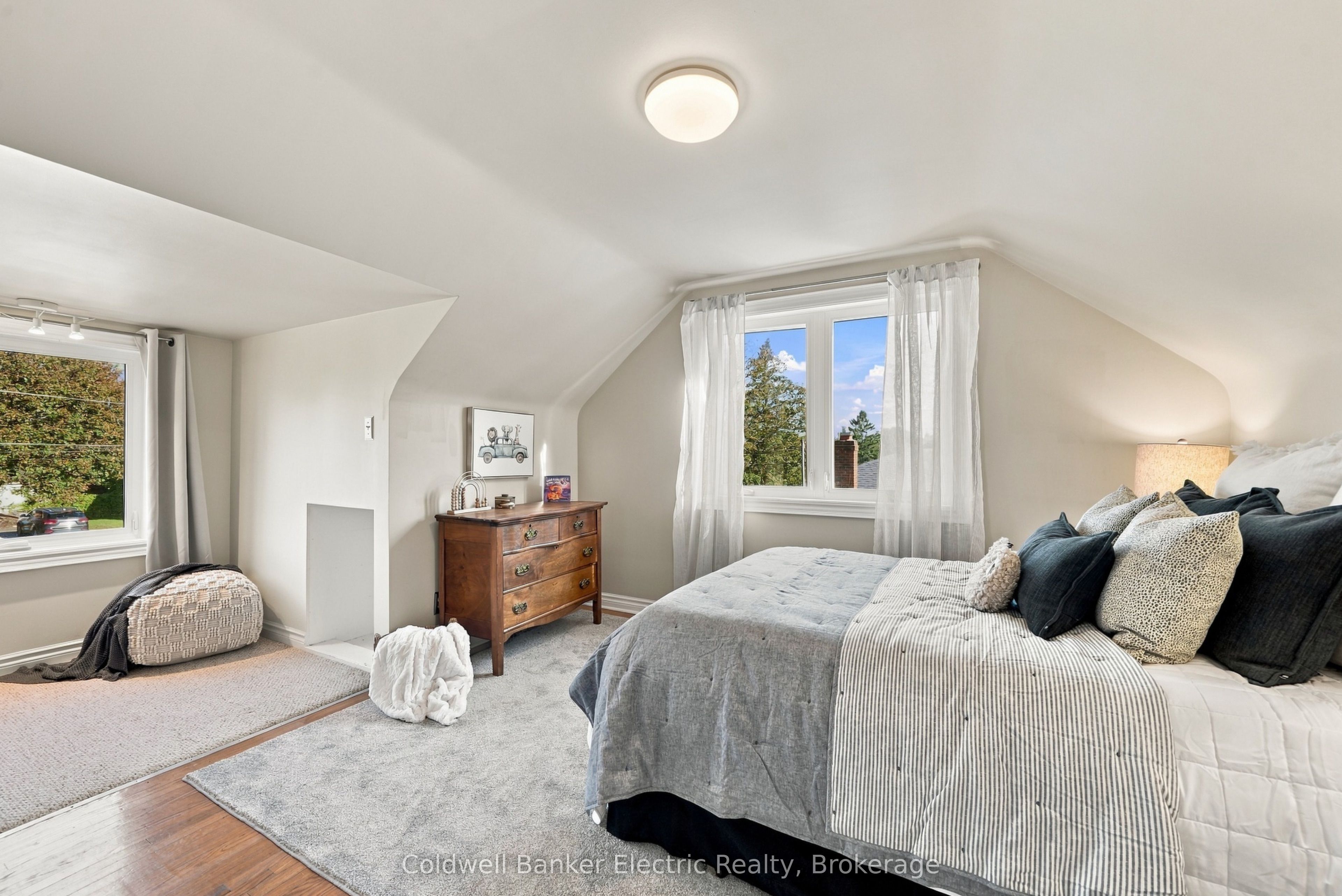 13 Coverdale Avenue Property Photo 20