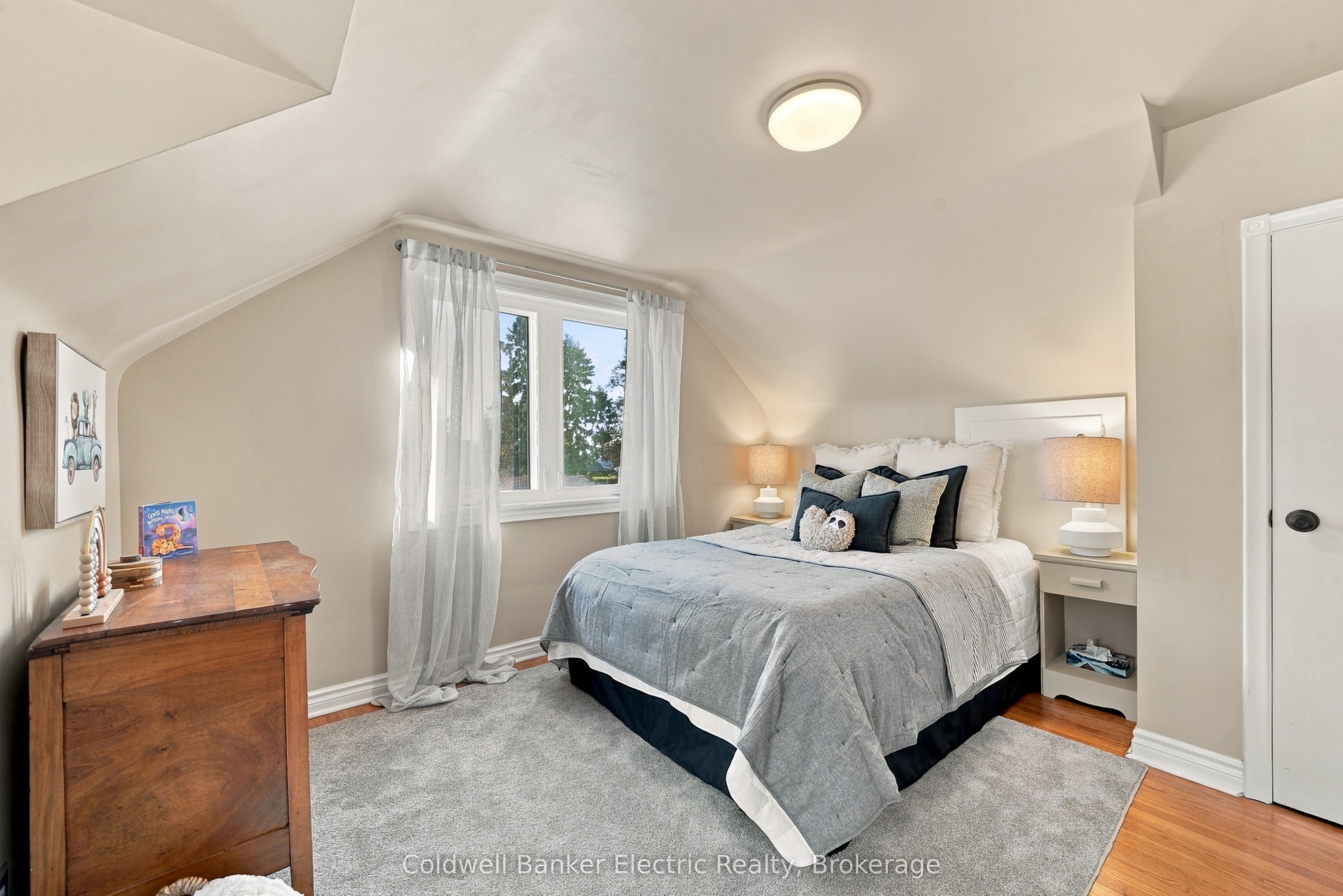 13 Coverdale Avenue Property Photo 21
