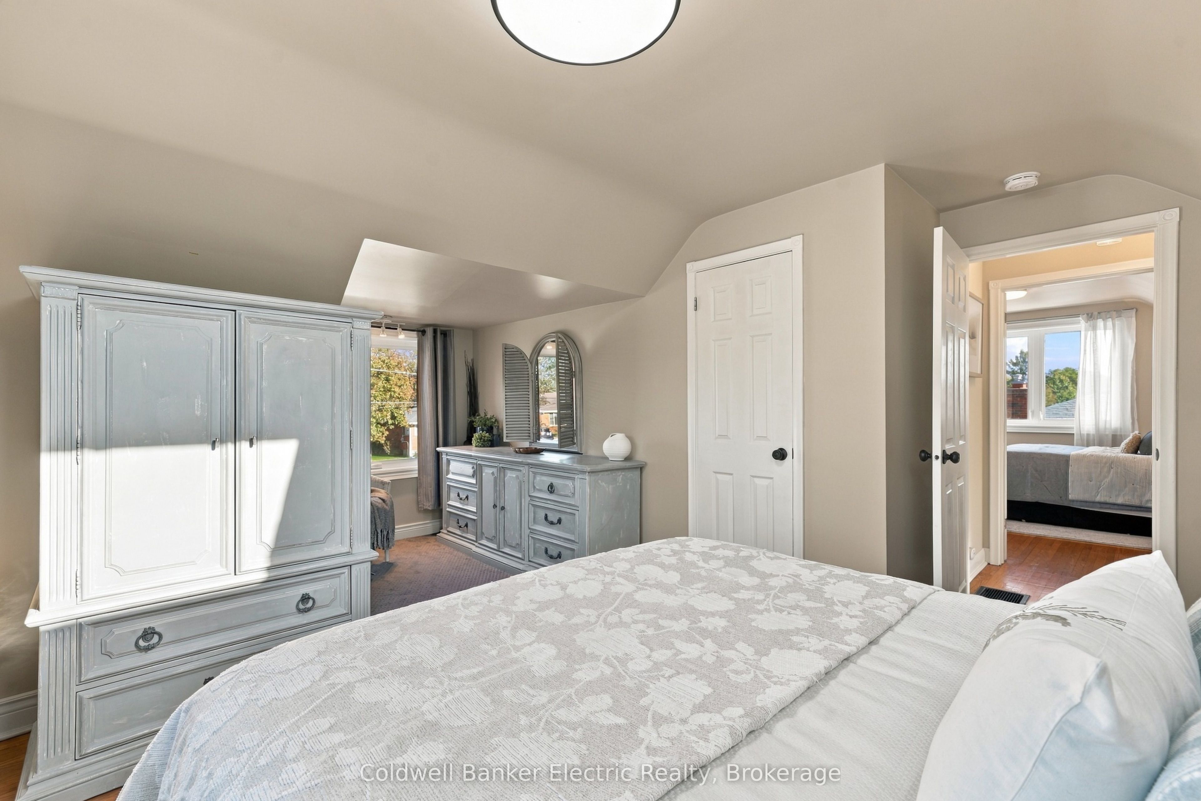 13 Coverdale Avenue Property Photo 25