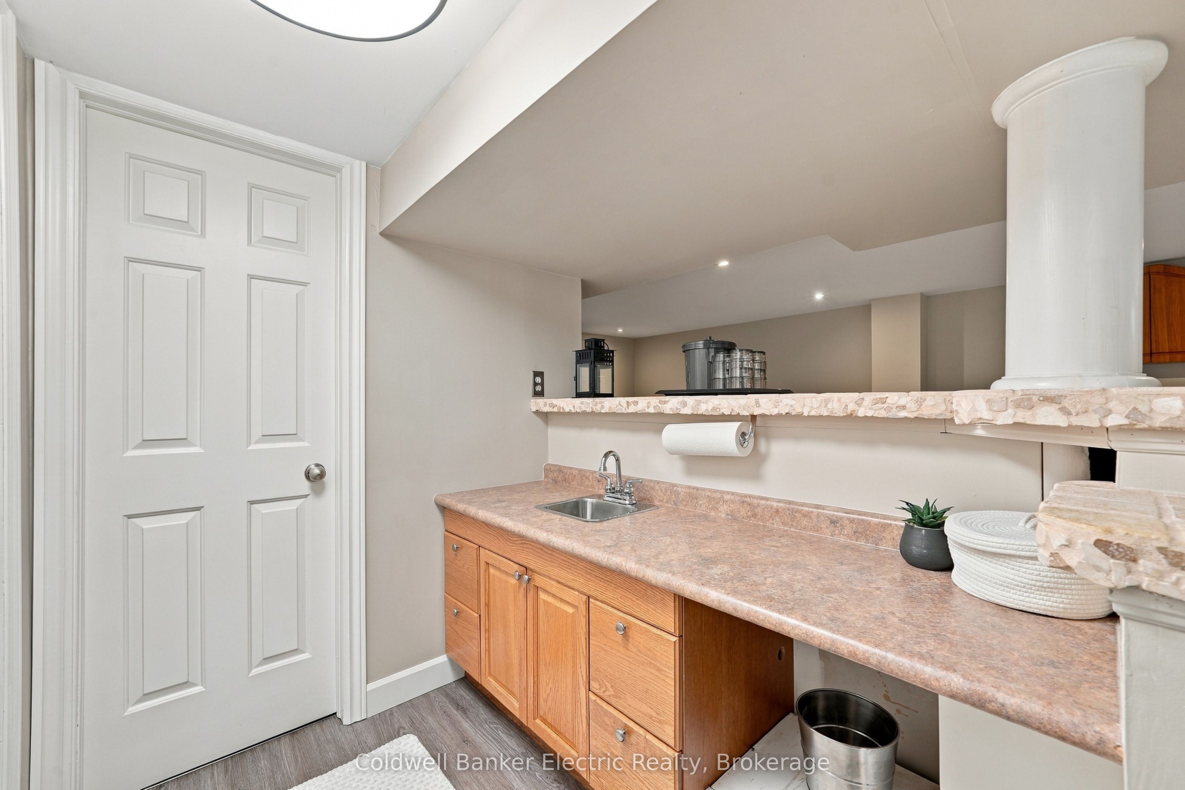 13 Coverdale Avenue Property Photo 28