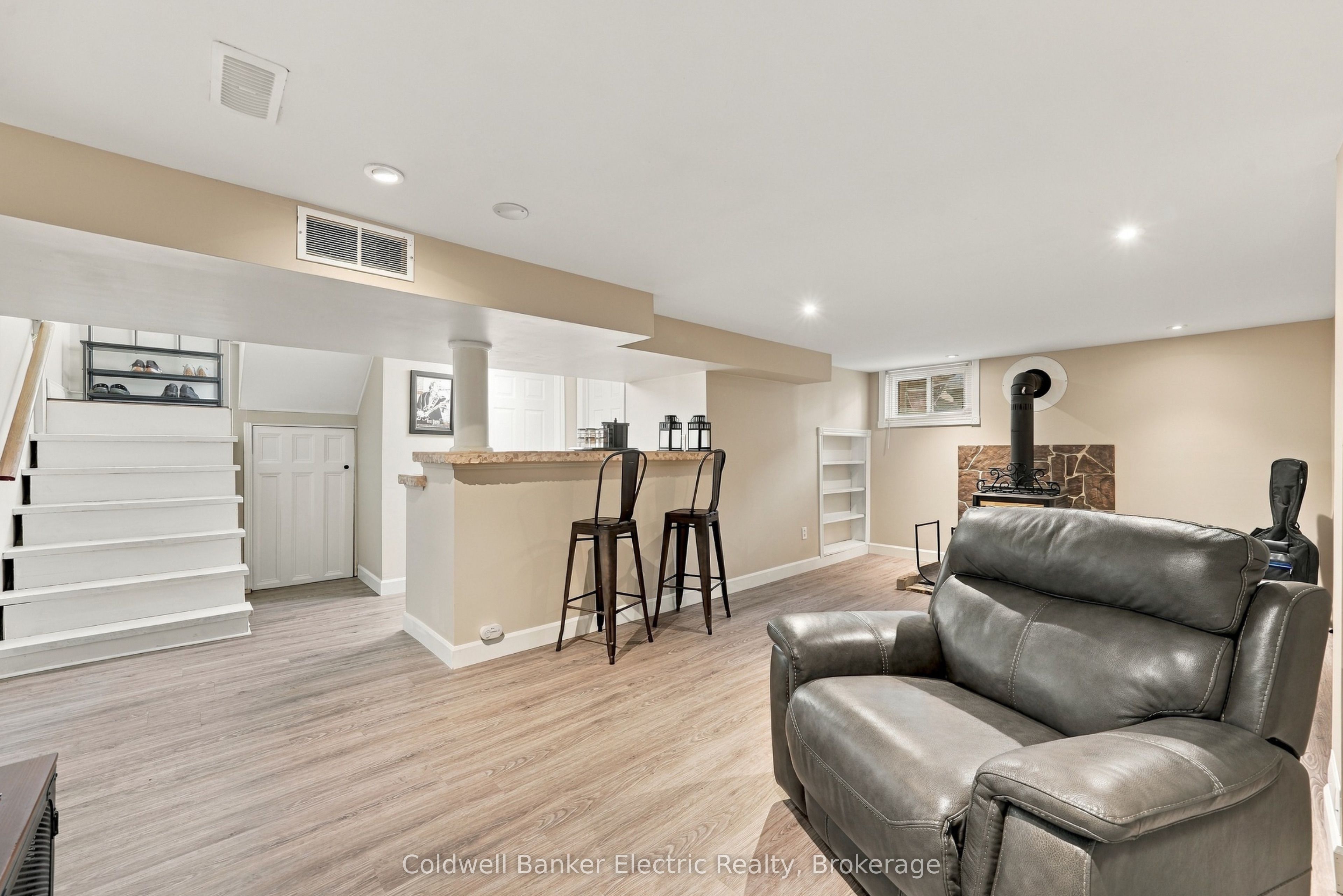 13 Coverdale Avenue Property Photo 31