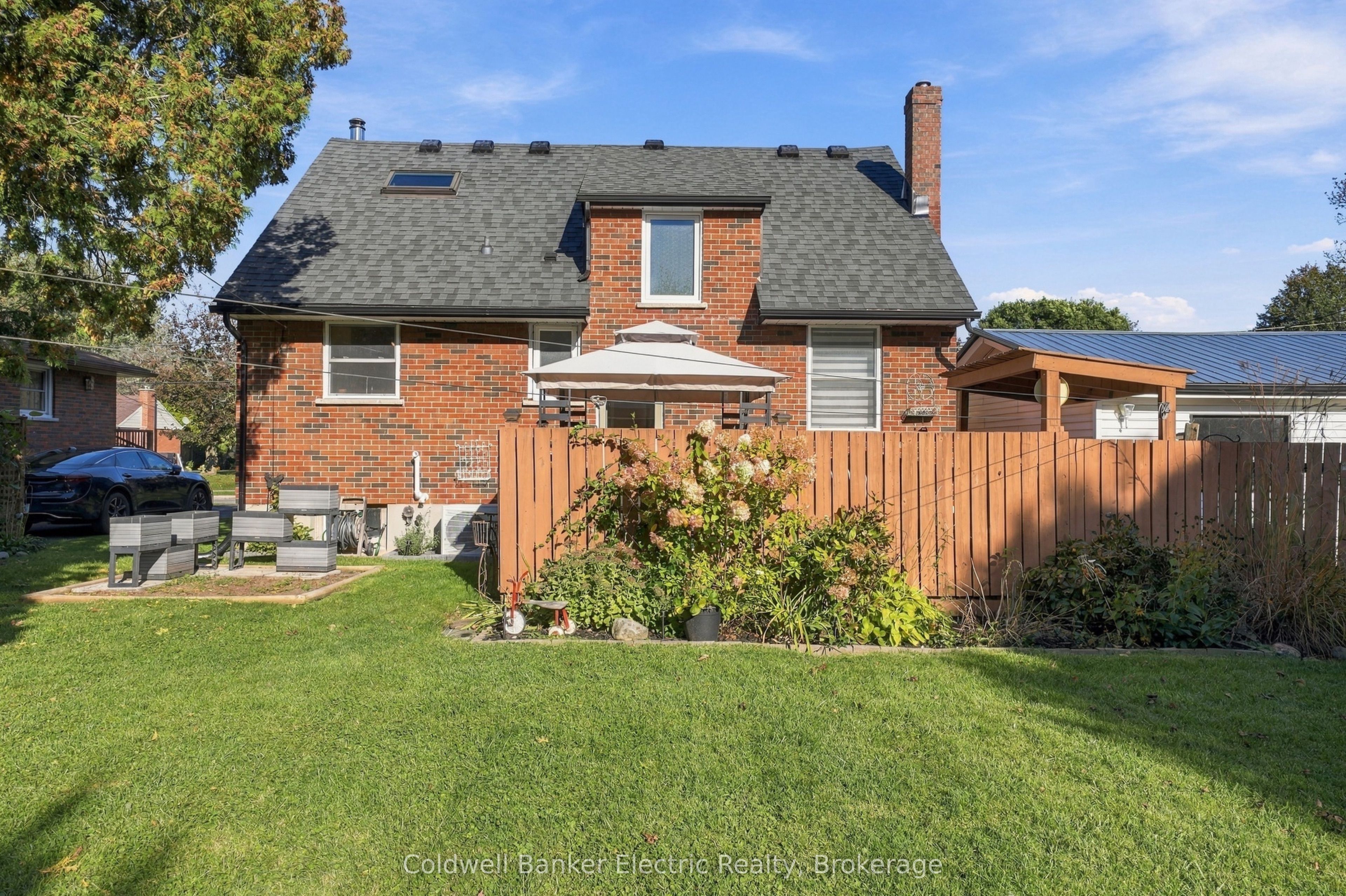 13 Coverdale Avenue Property Photo 40