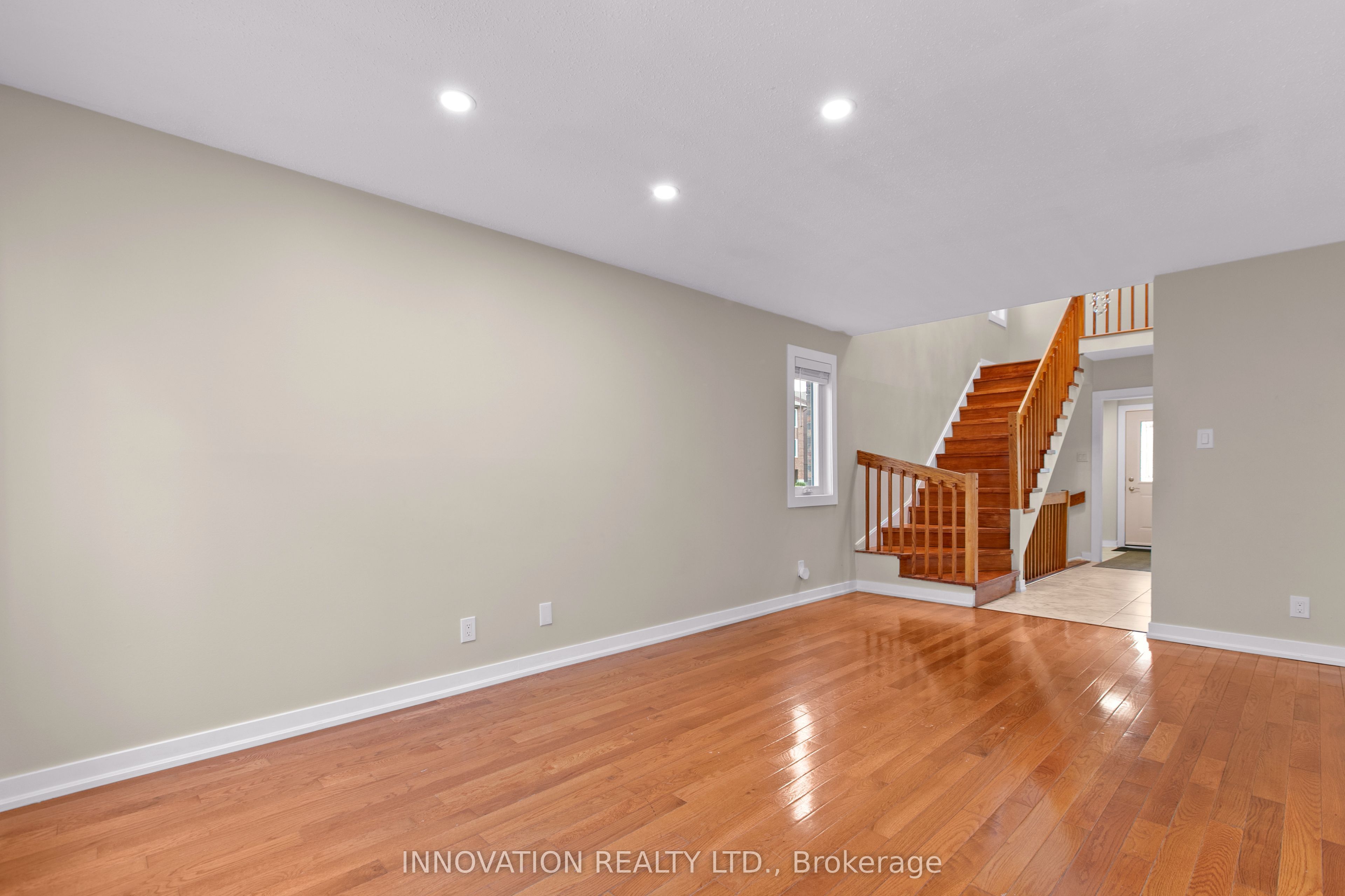 2 Hackett Street Property Photo 5