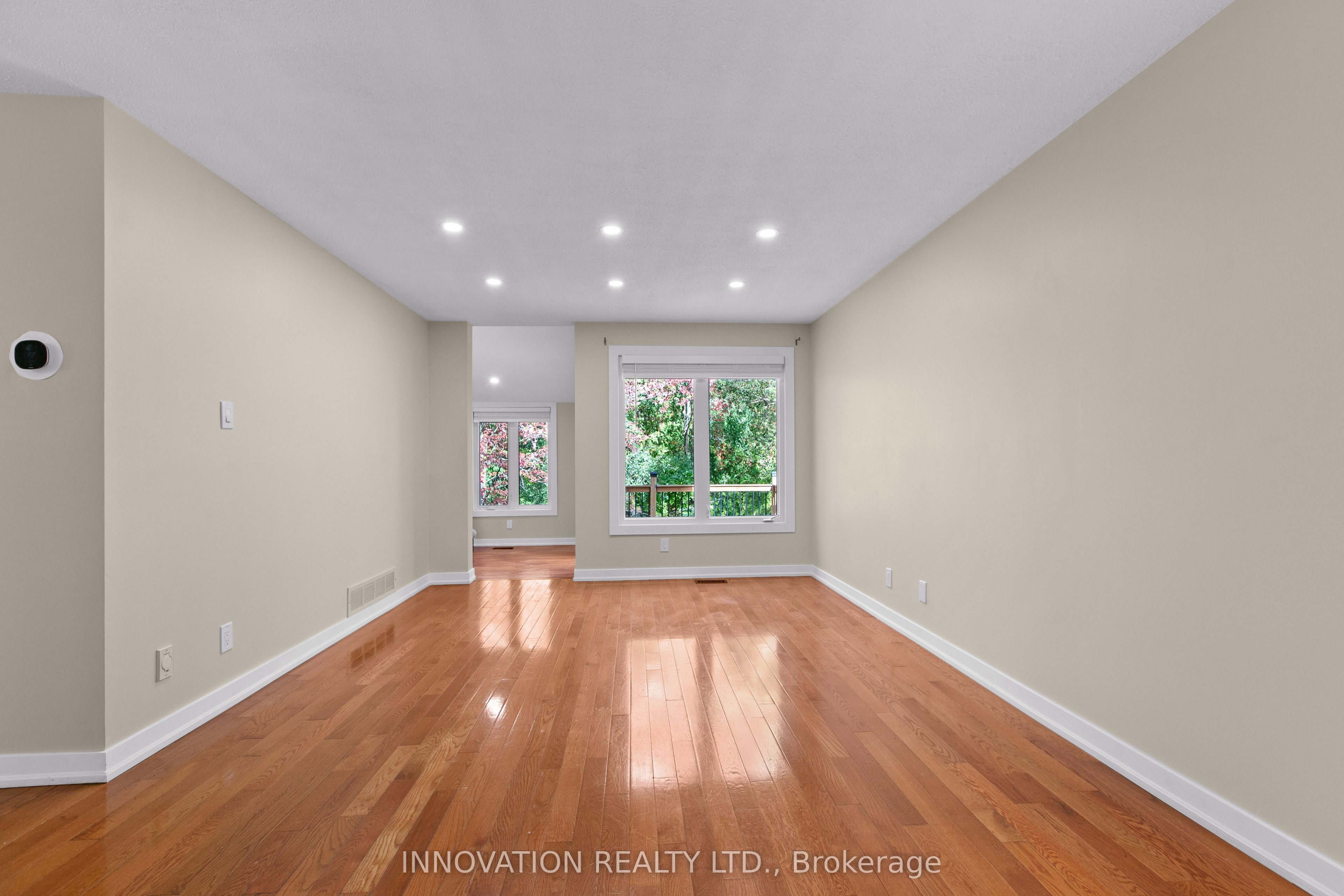 2 Hackett Street Property Photo 7