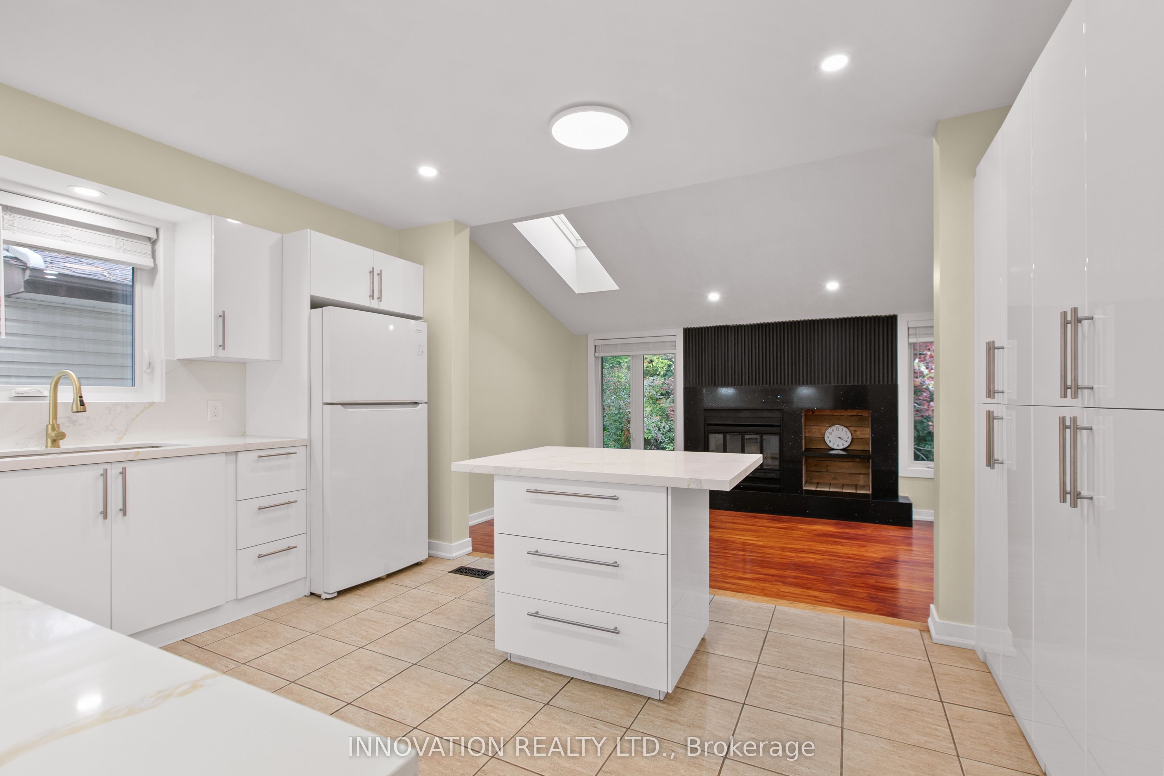 2 Hackett Street Property Photo 10