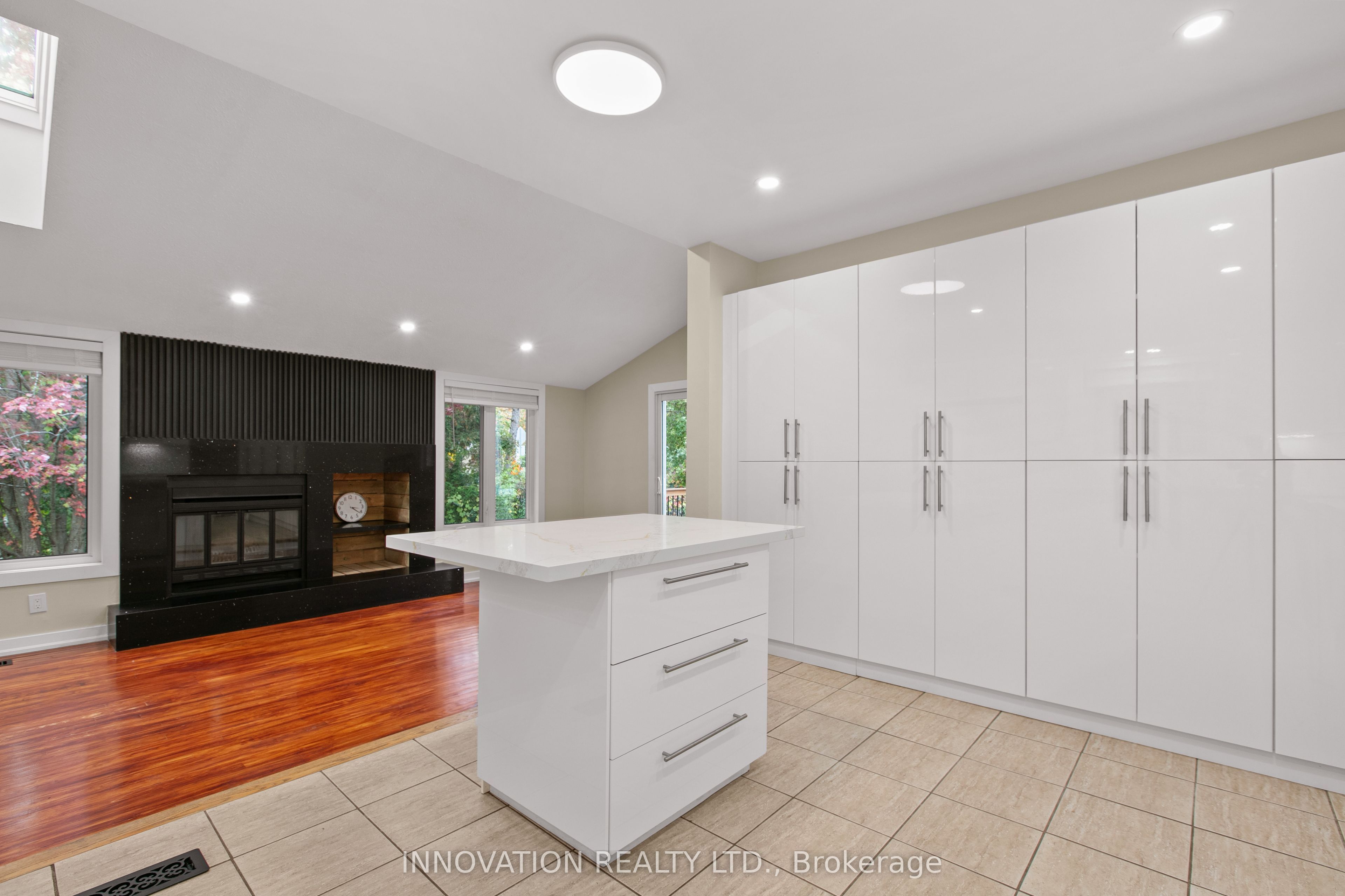 2 Hackett Street Property Photo 13