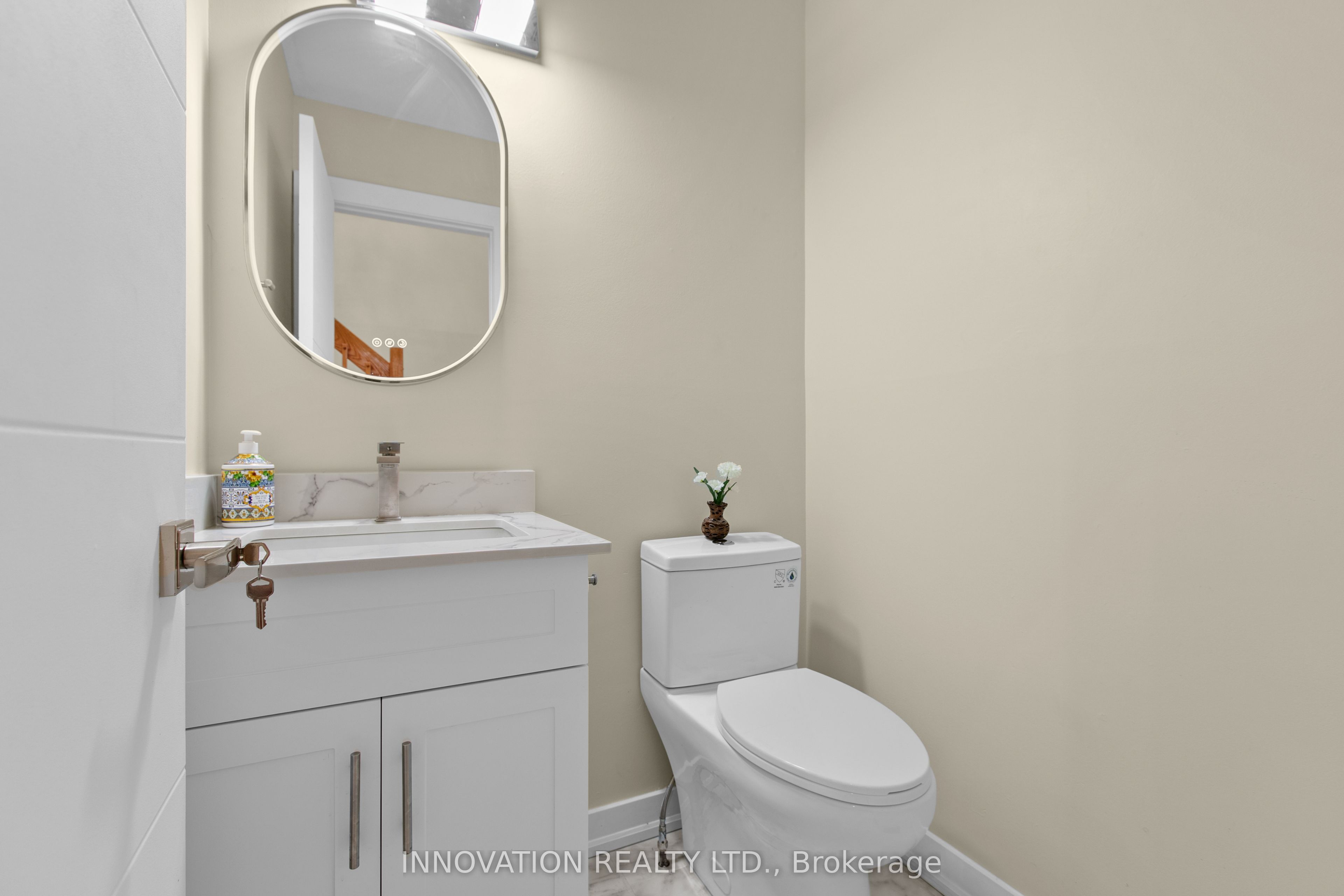 2 Hackett Street Property Photo 18