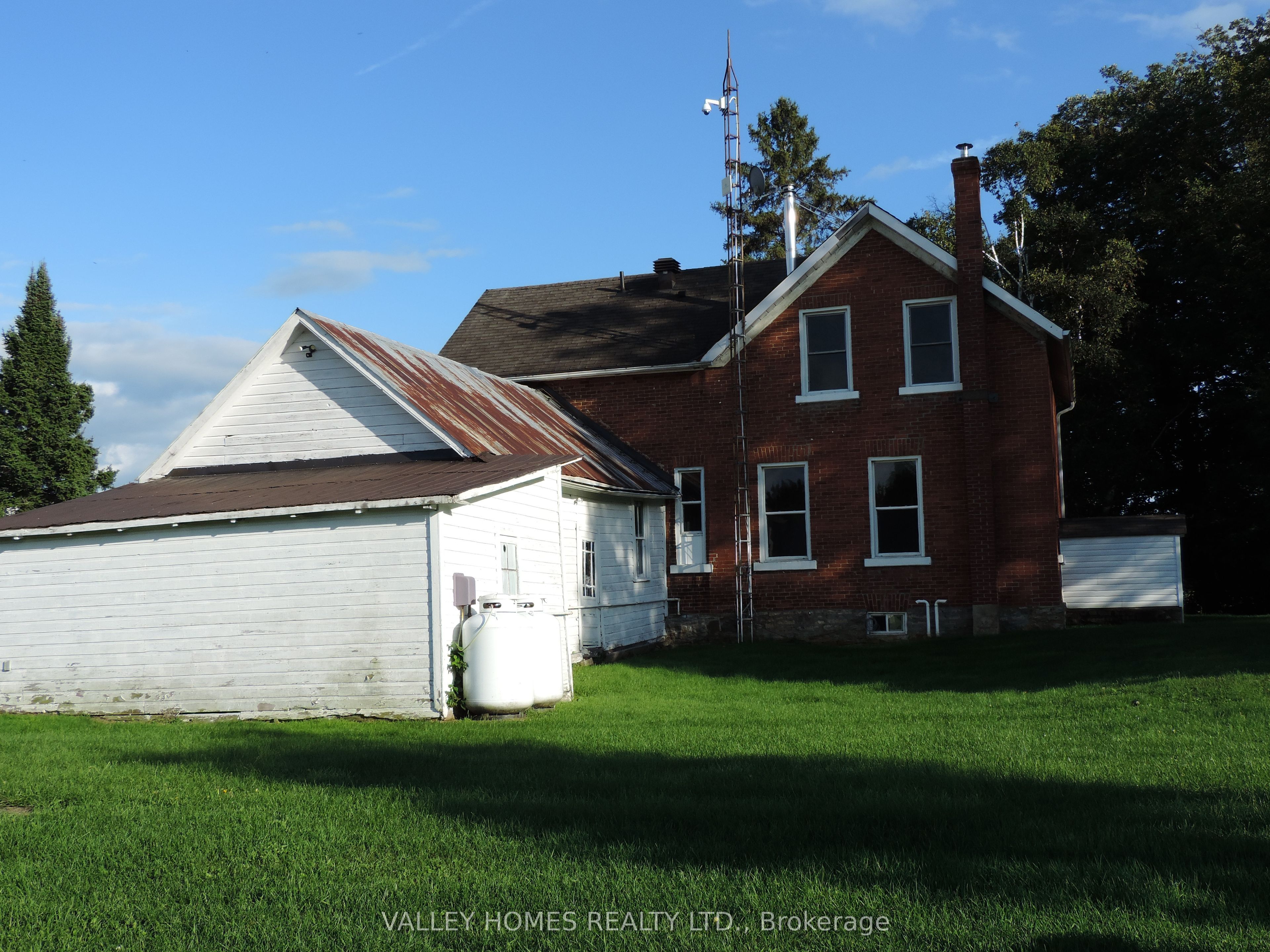 11768 Highway 7 Highway Property Photo 1