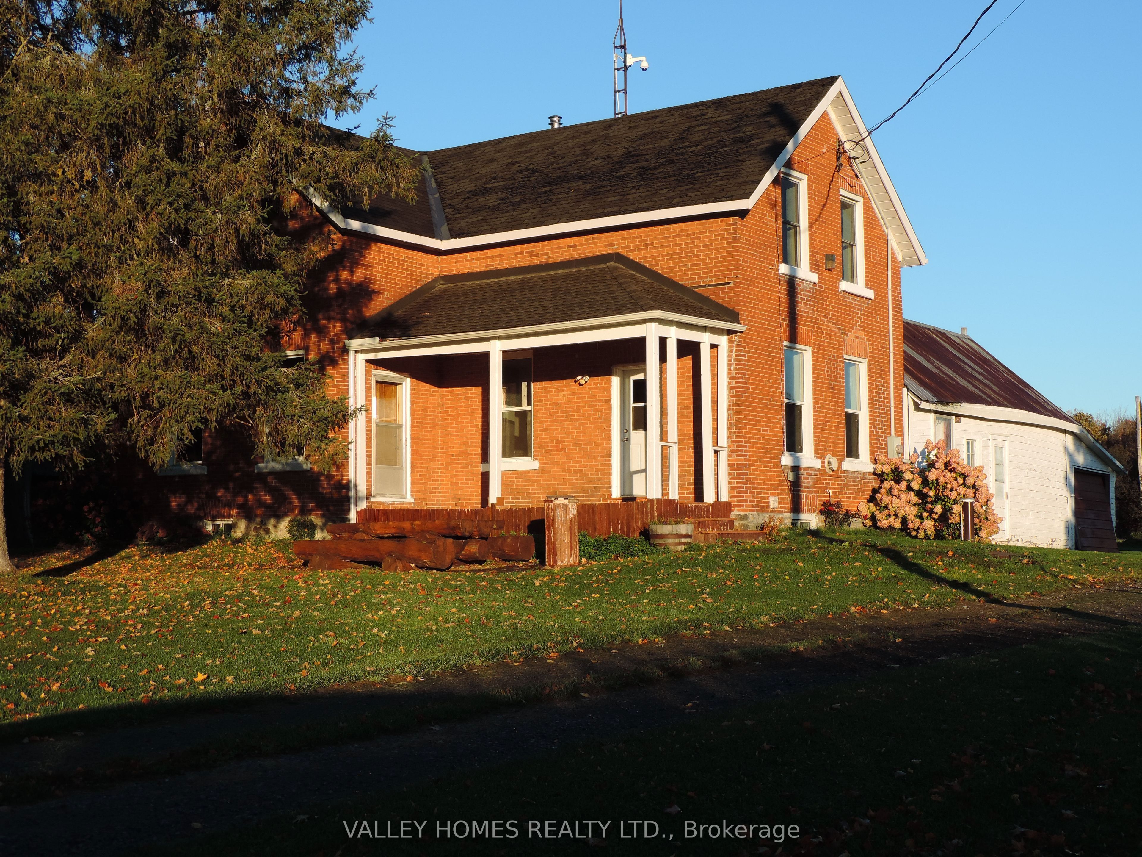 11768 Highway 7 Highway Property Photo 1