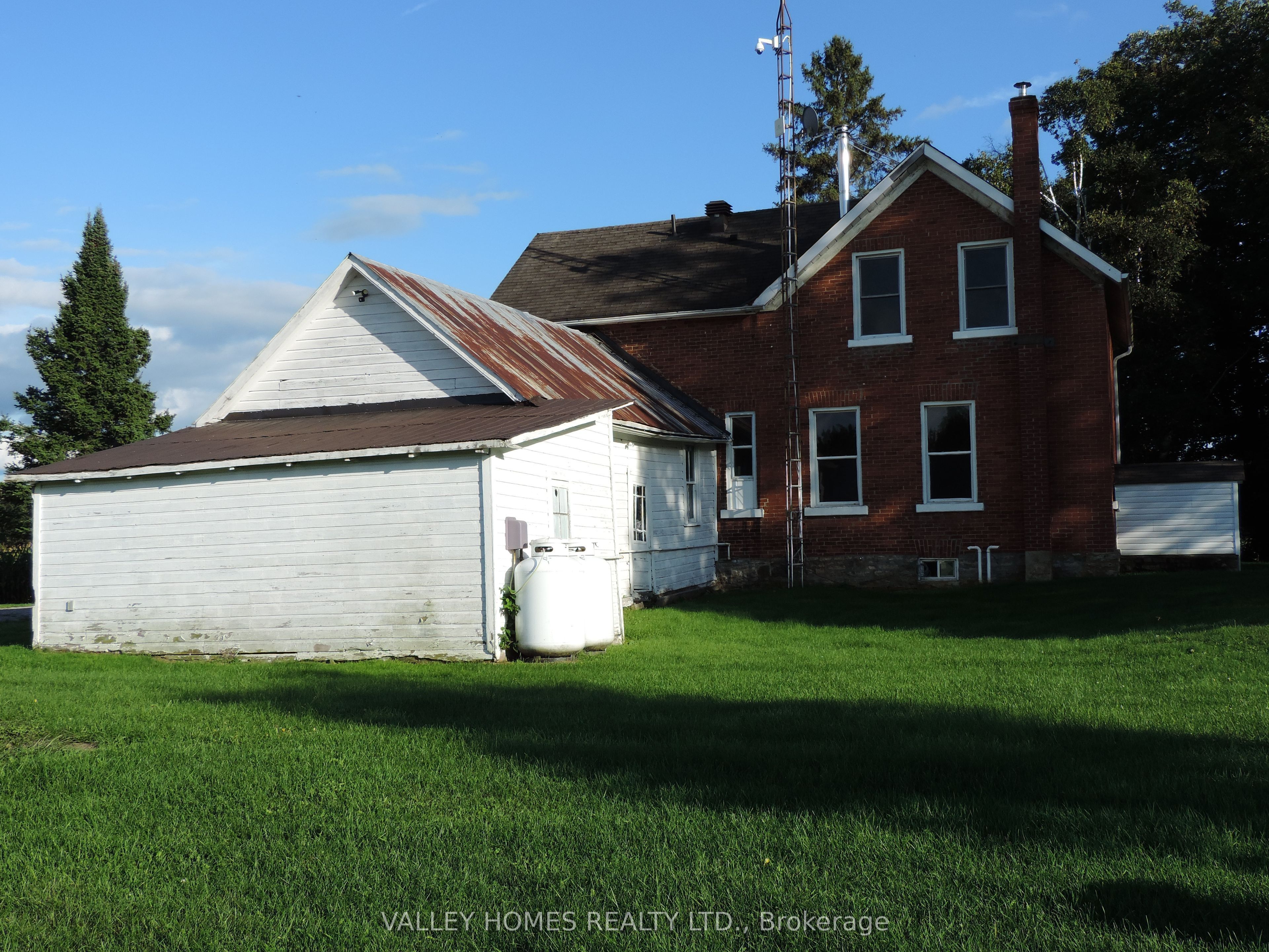 11768 Highway 7 Highway Property Photo 2