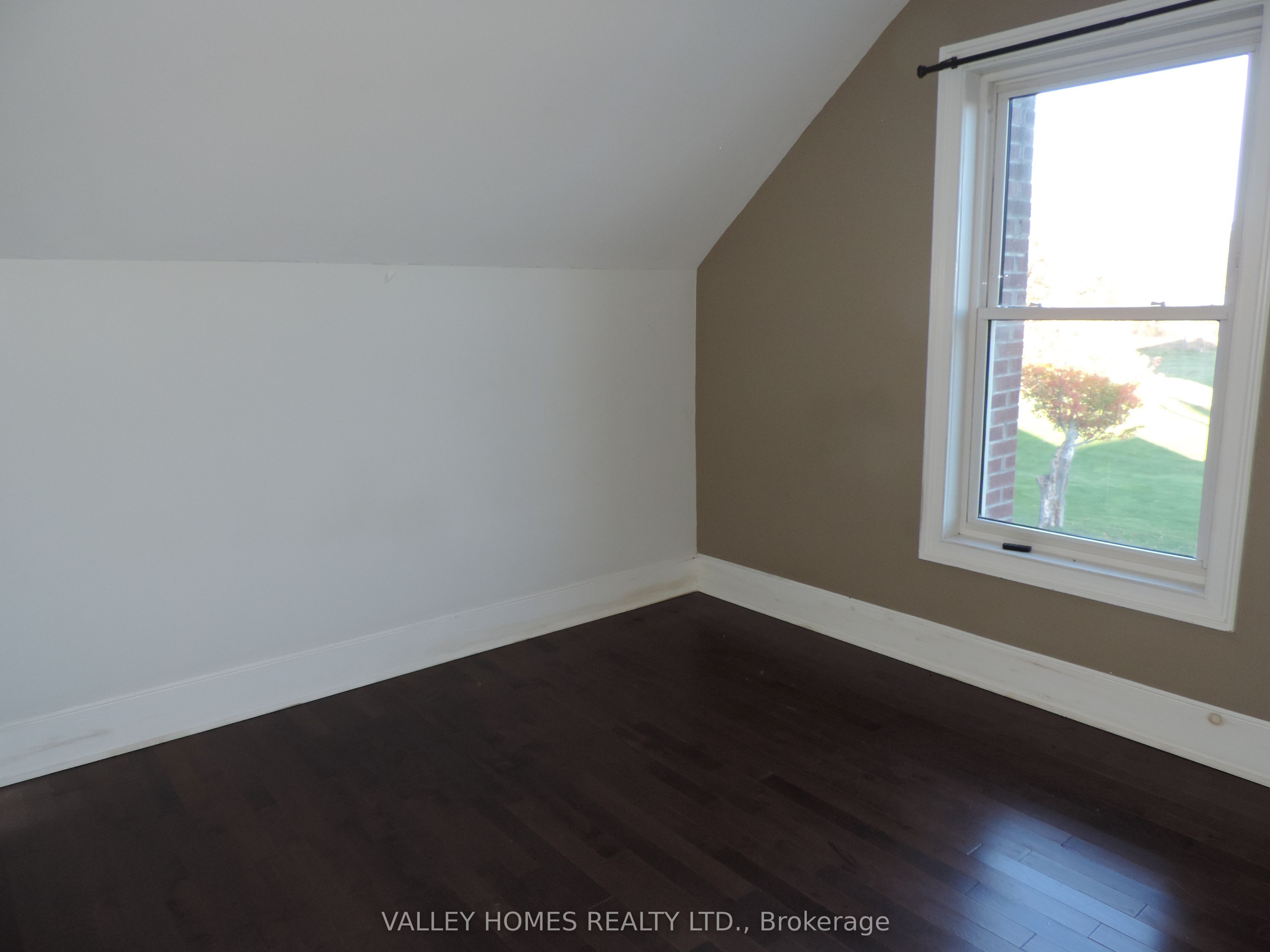 11768 Highway 7 Highway Property Photo 11