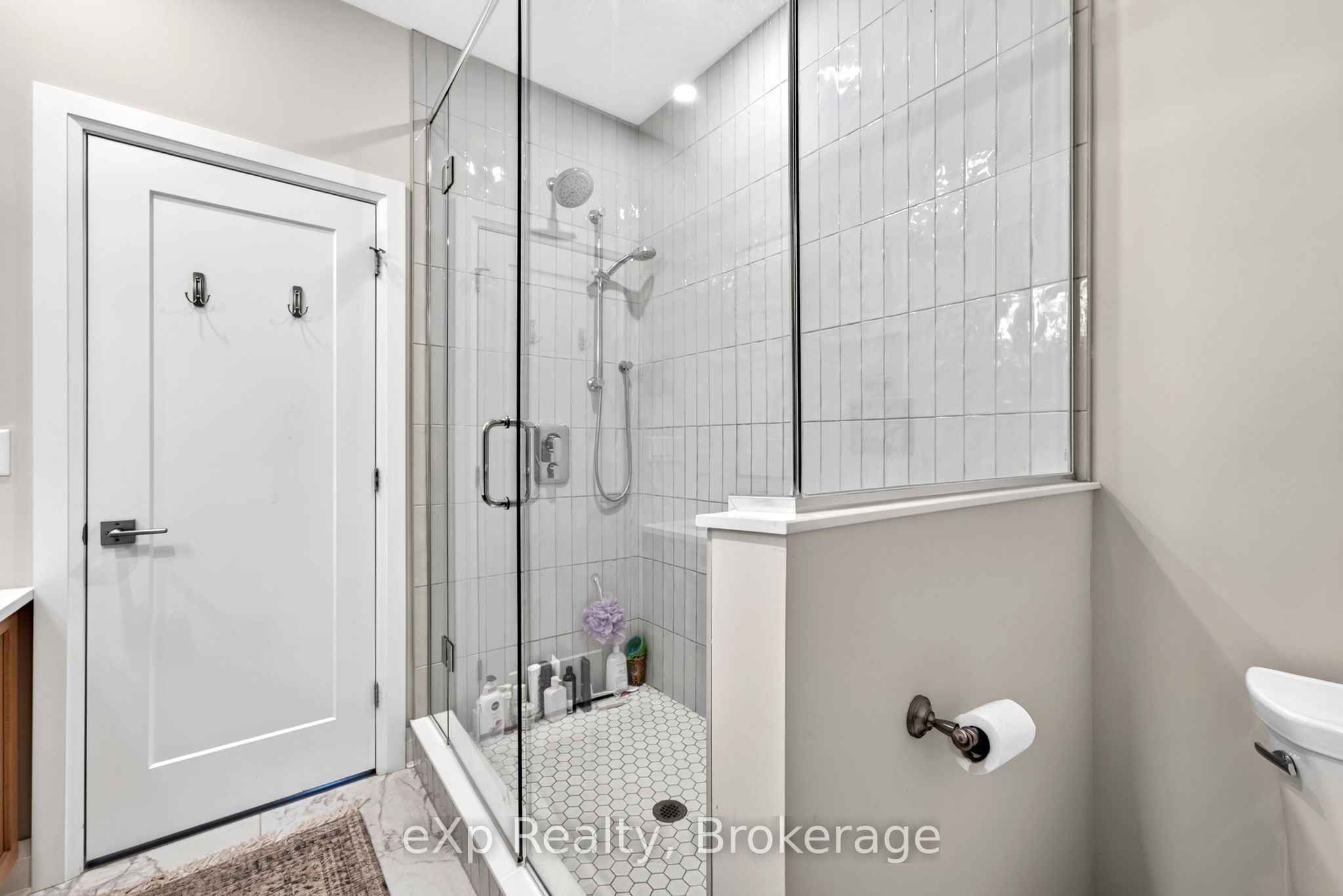 160 Orr Street Property Photo 24