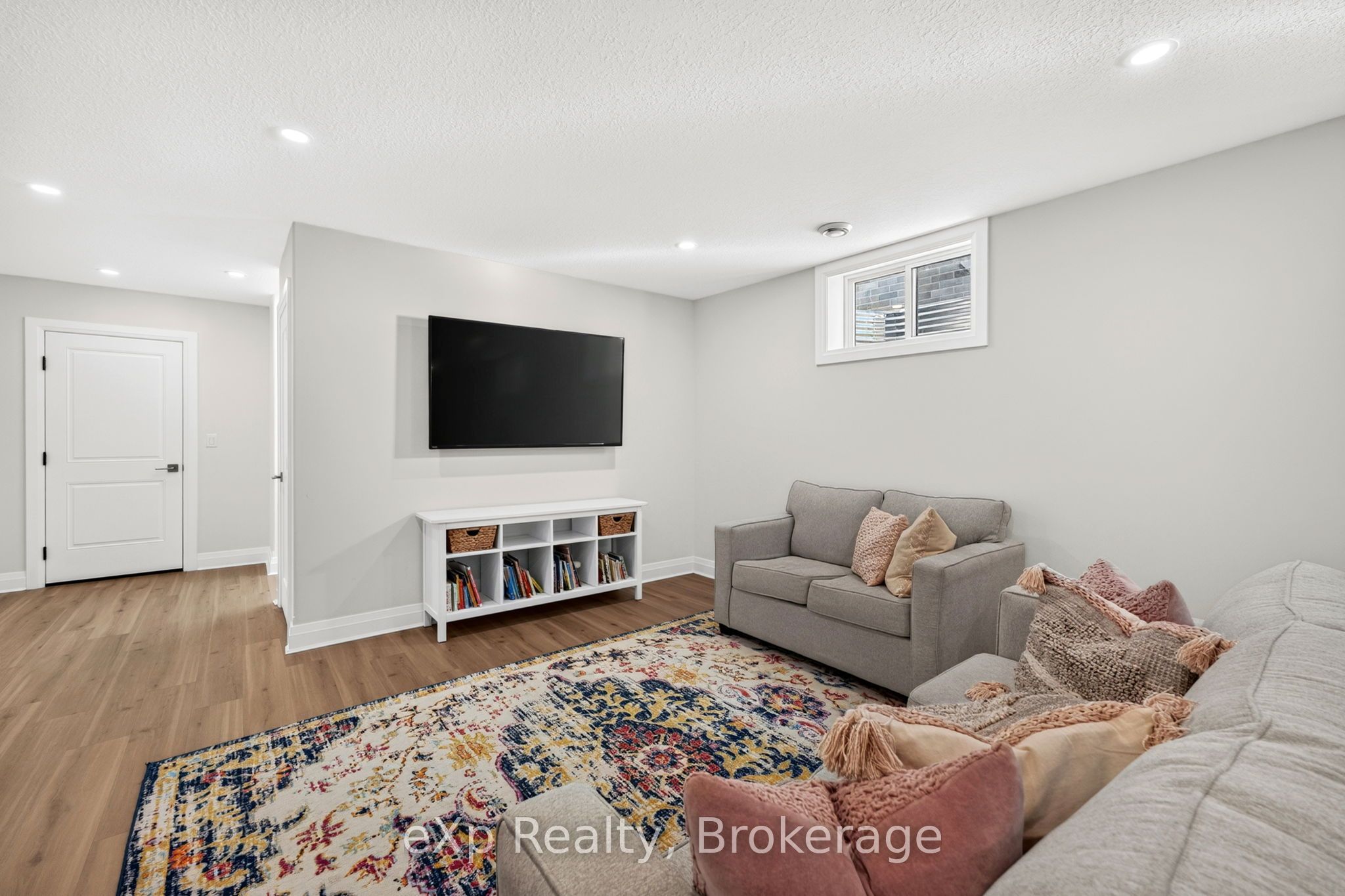 160 Orr Street Property Photo 31