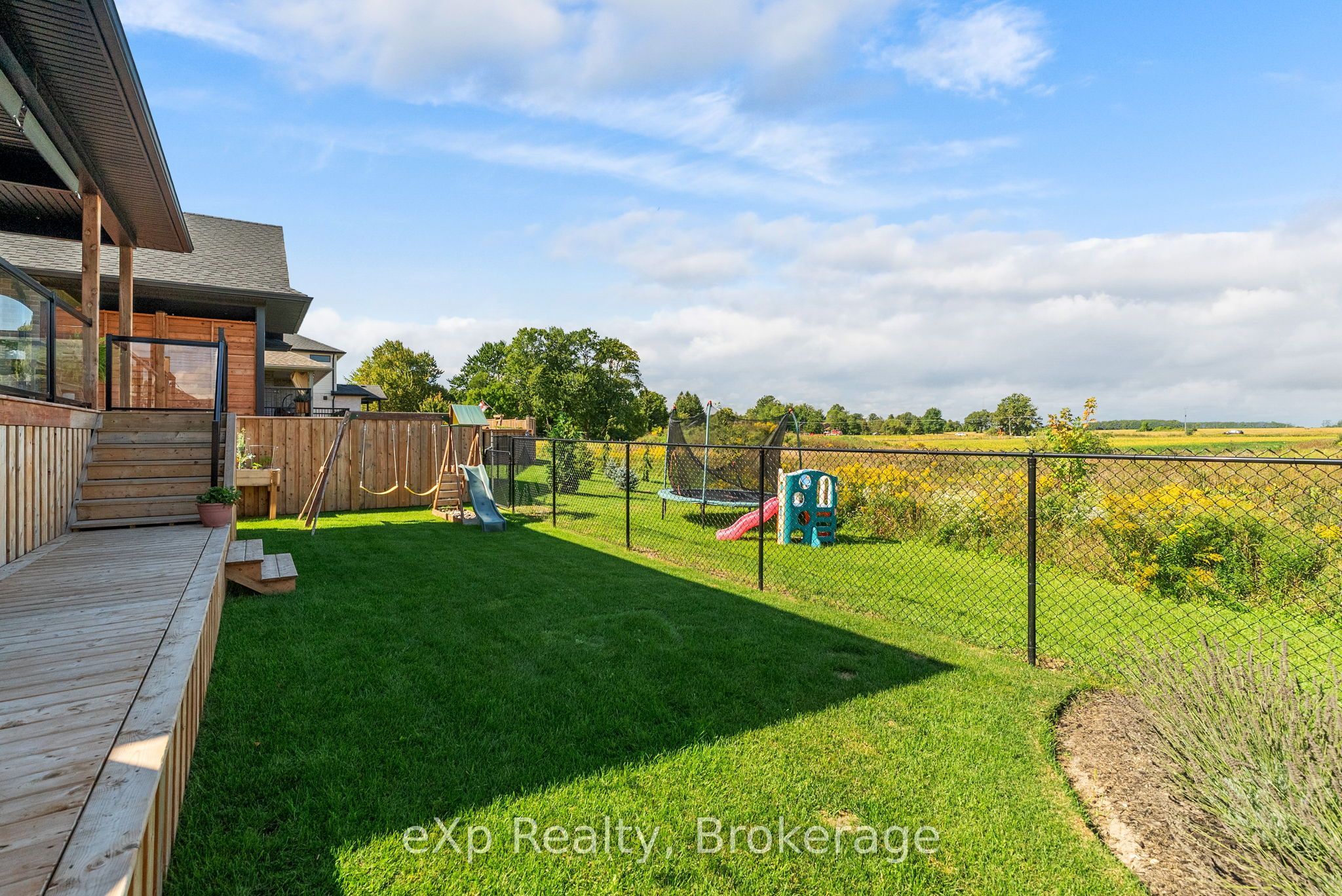 160 Orr Street Property Photo 44
