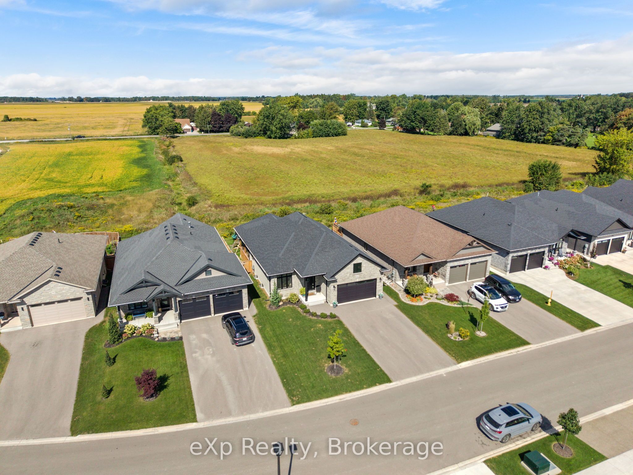 160 Orr Street Property Photo 49