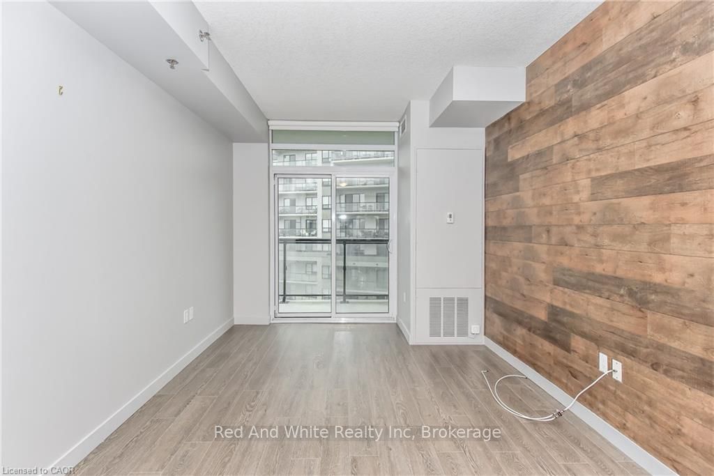 150 Water Street N 601 Property Photo 7