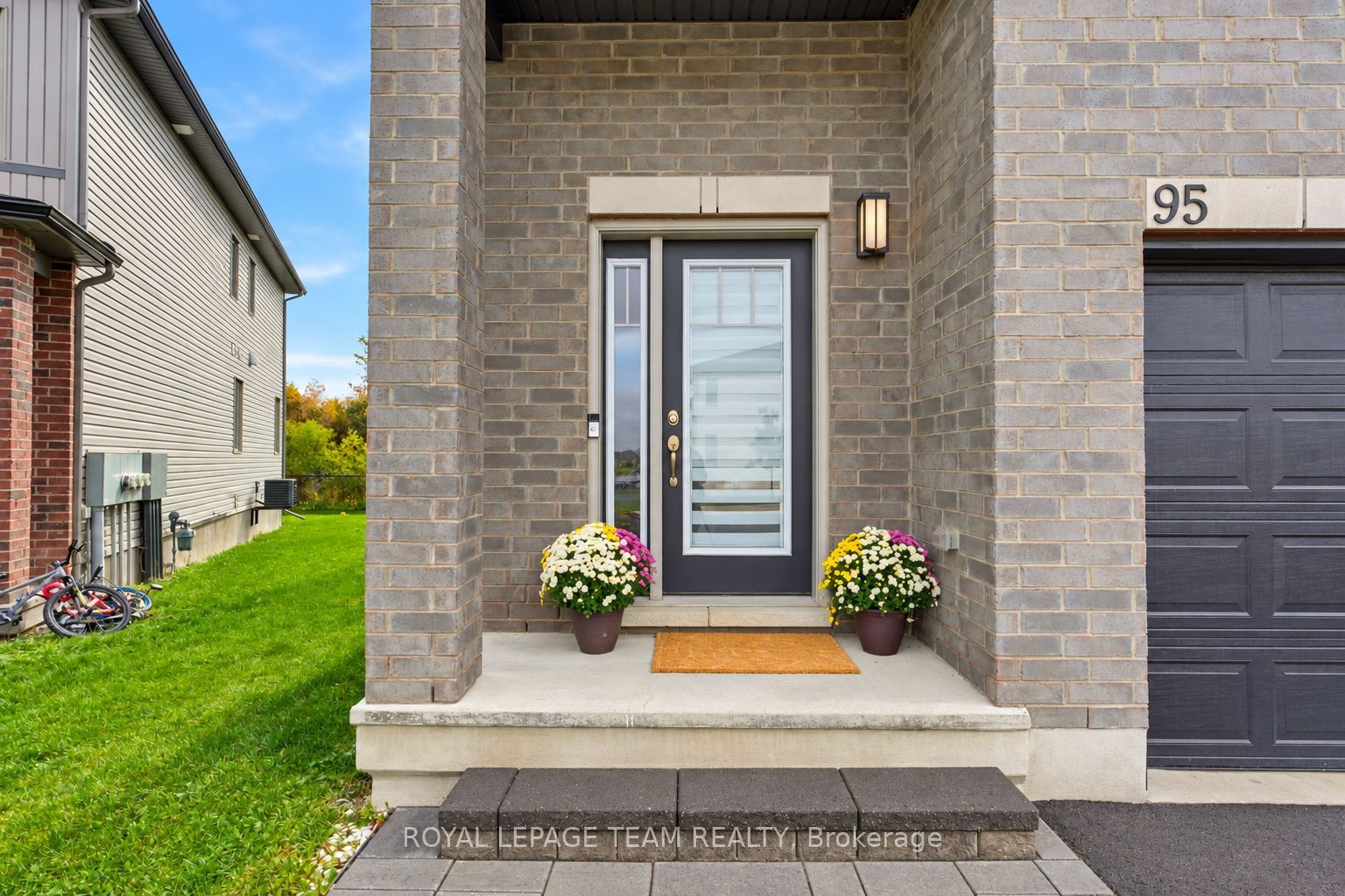95 Rallidale Street Property Photo 3