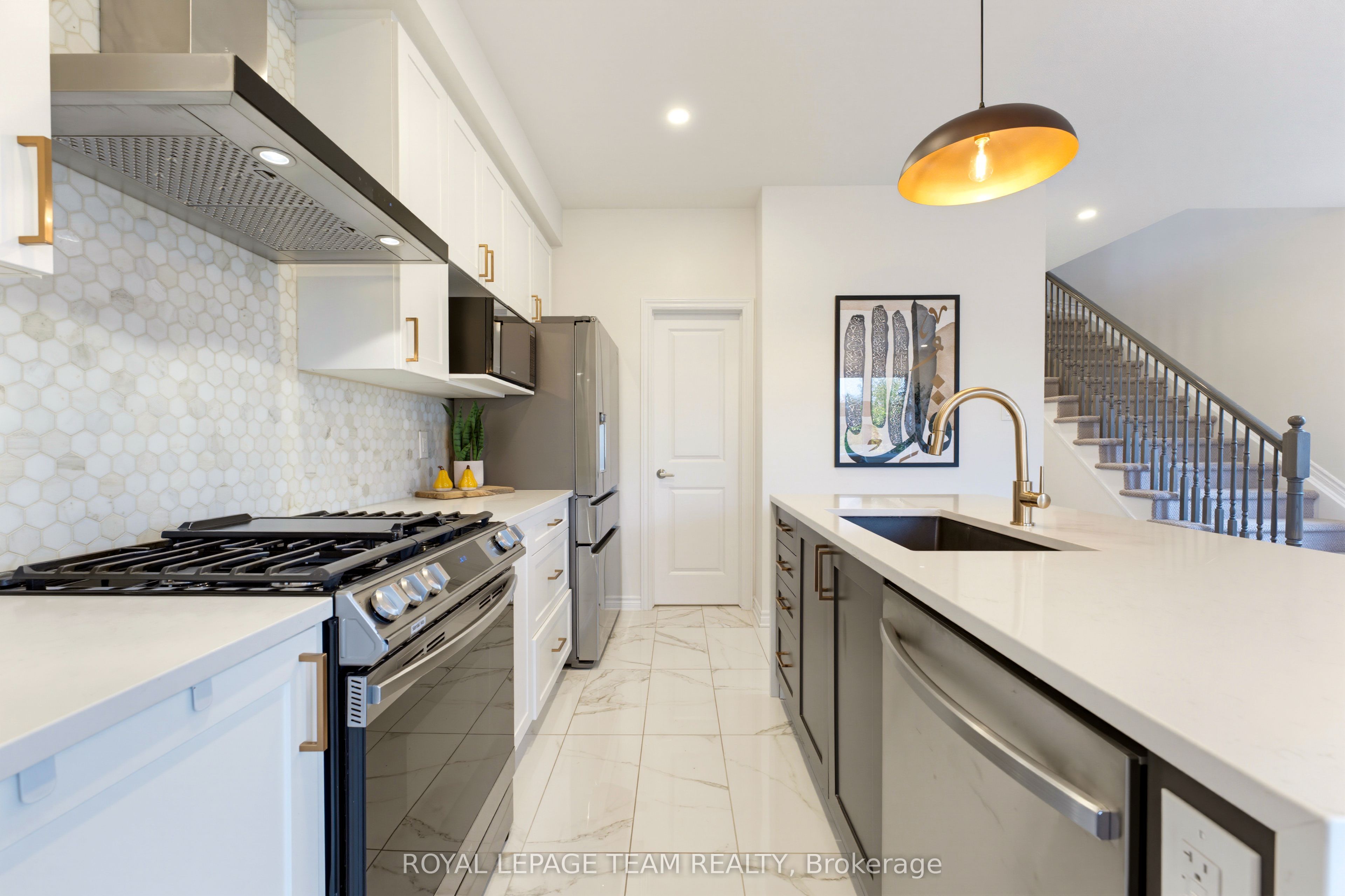 95 Rallidale Street Property Photo 11