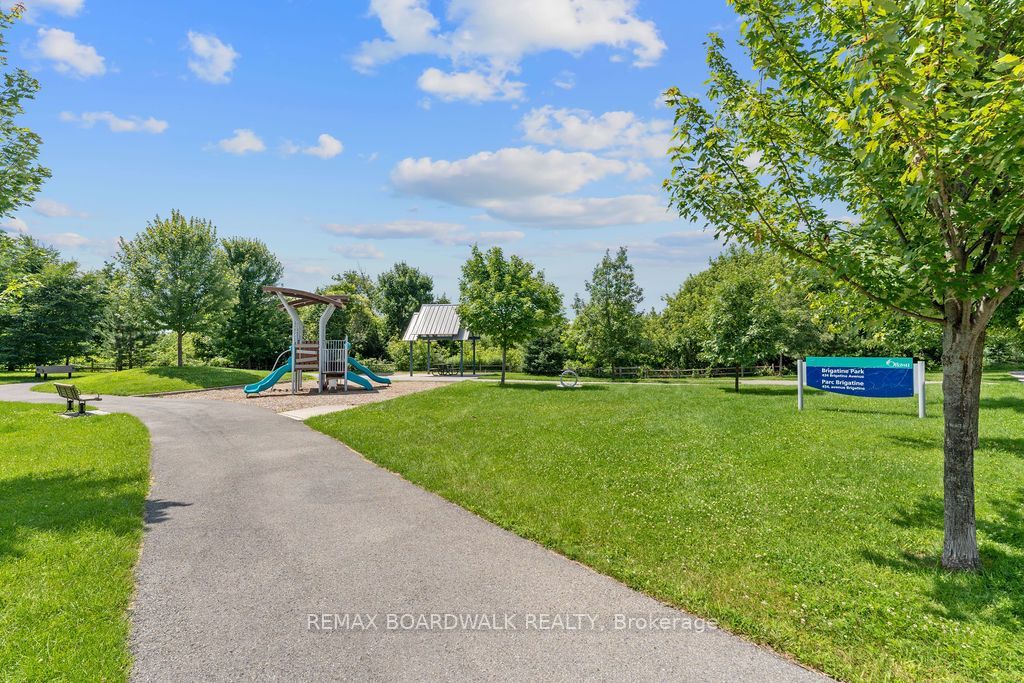 427 Brigatine Avenue Property Photo 28
