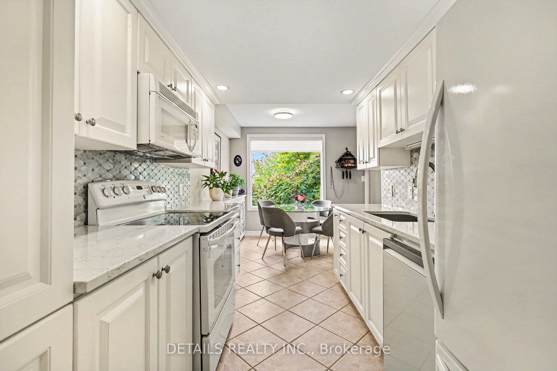 61 Robson Court 1d Property Photo 15
