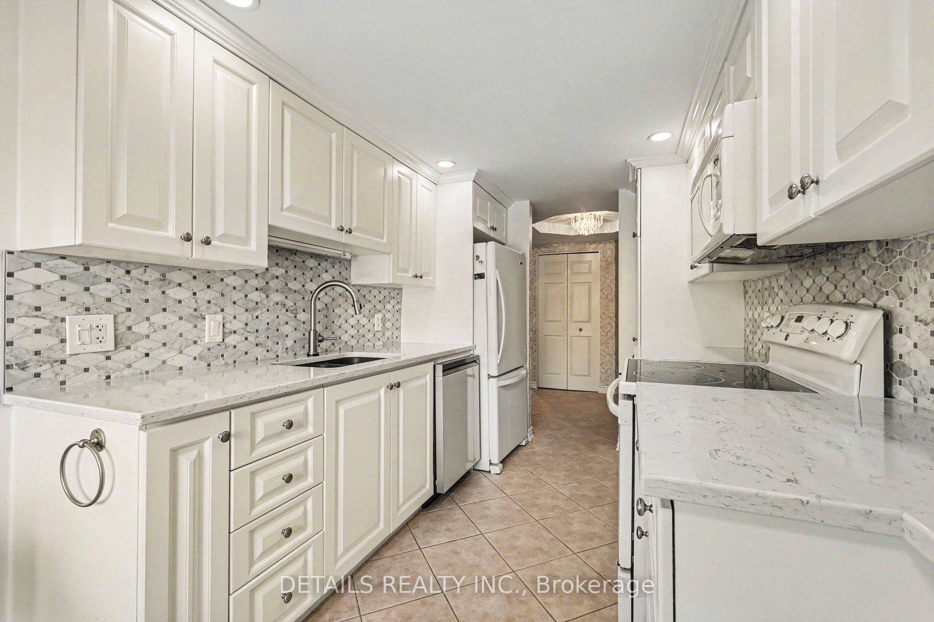 61 Robson Court 1d Property Photo 16