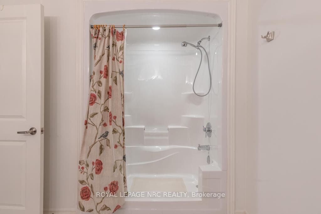 379 Scott Street 103 Property Photo 12