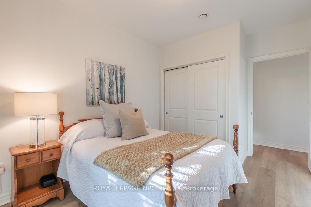 379 Scott Street 103 Property Photo 14