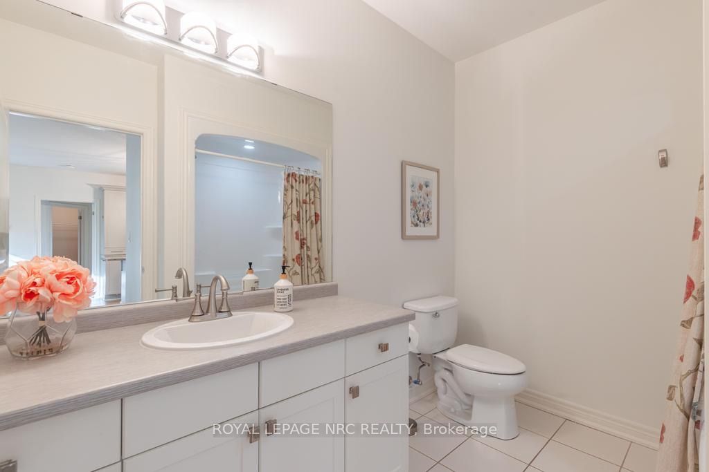 379 Scott Street 103 Property Photo 15