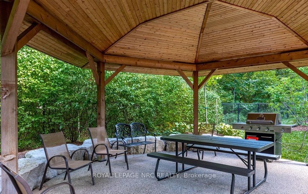 379 Scott Street 103 Property Photo 21
