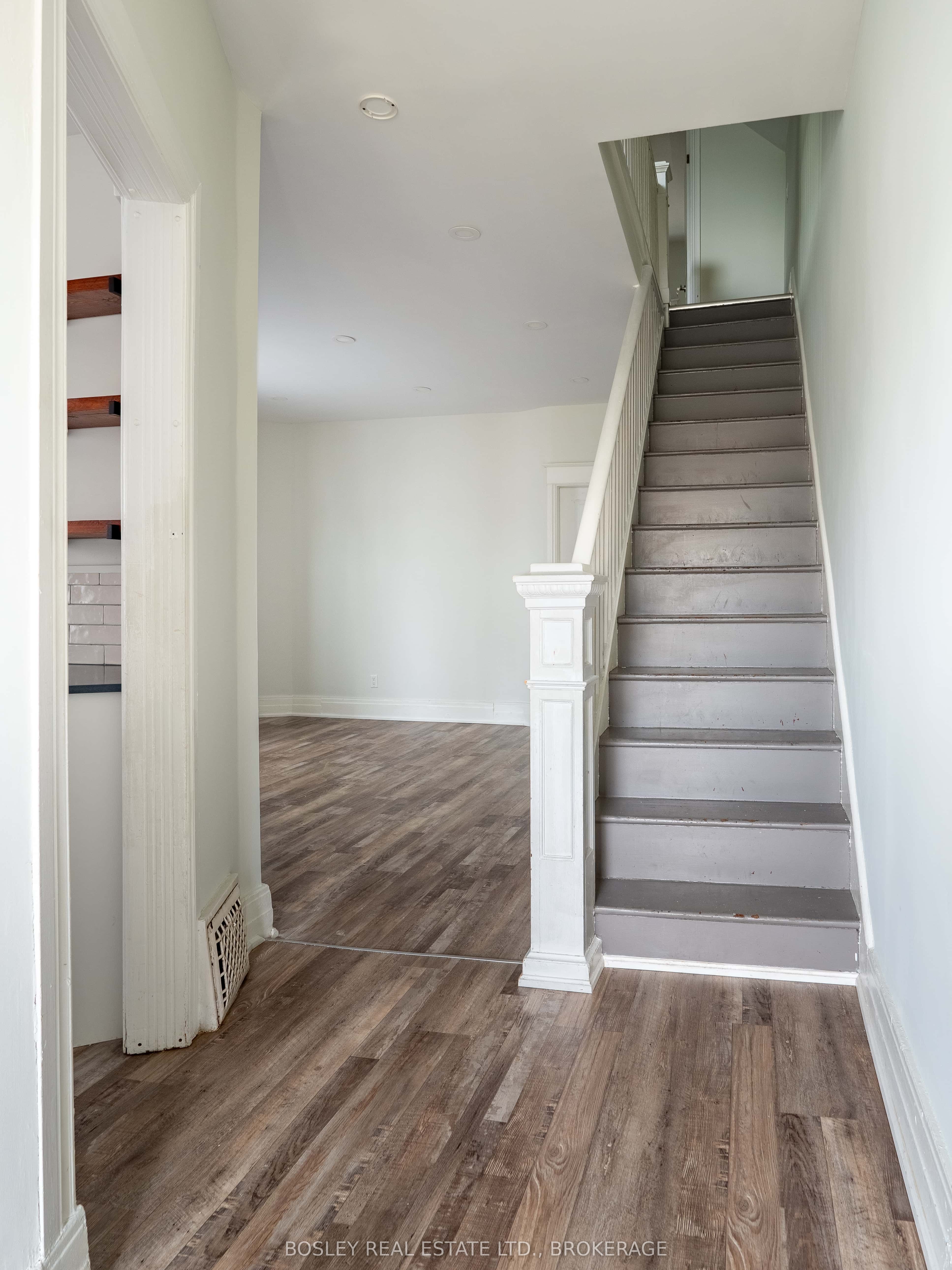 5 Herrick Avenue Property Photo 3