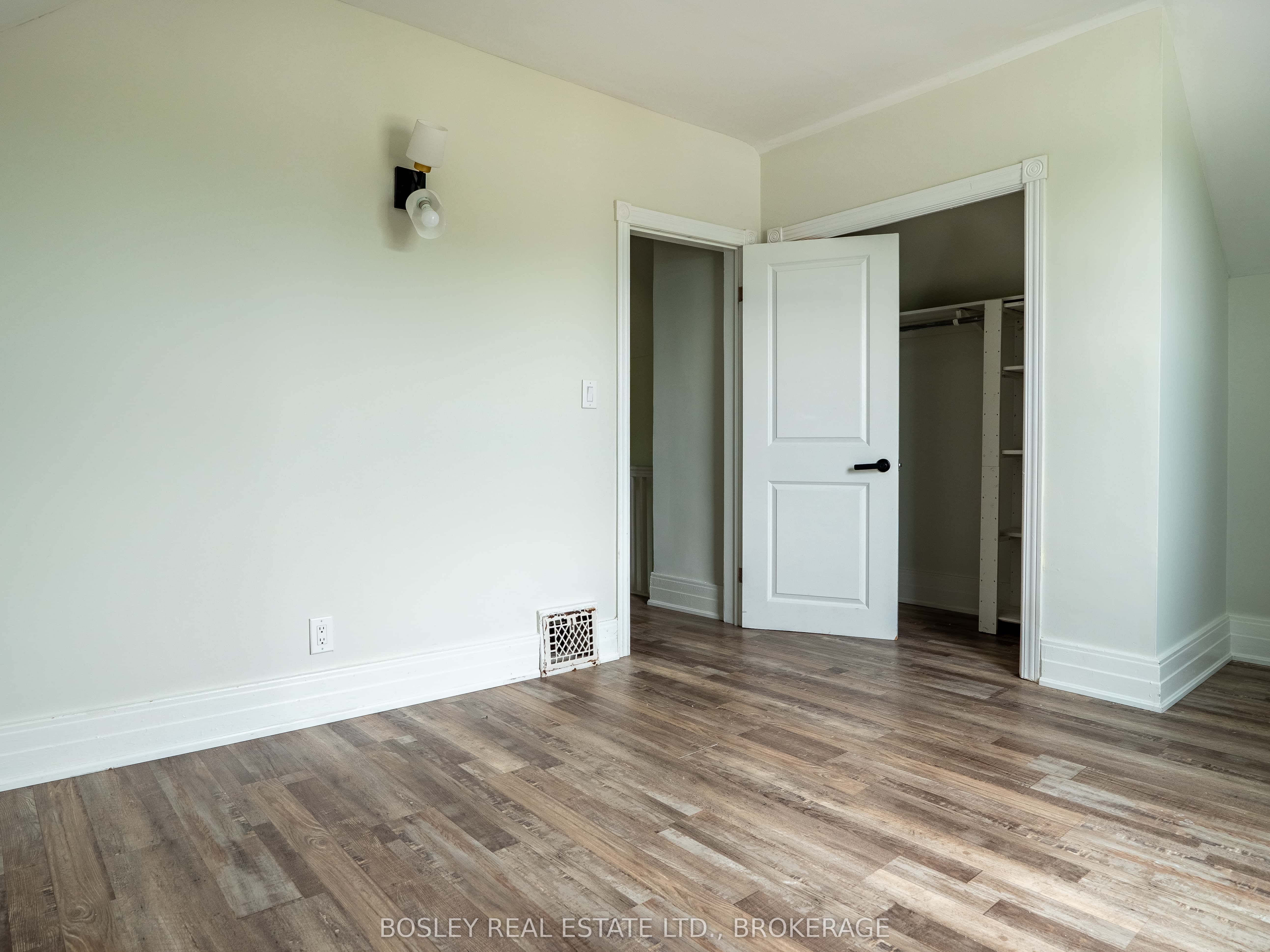 5 Herrick Avenue Property Photo 11