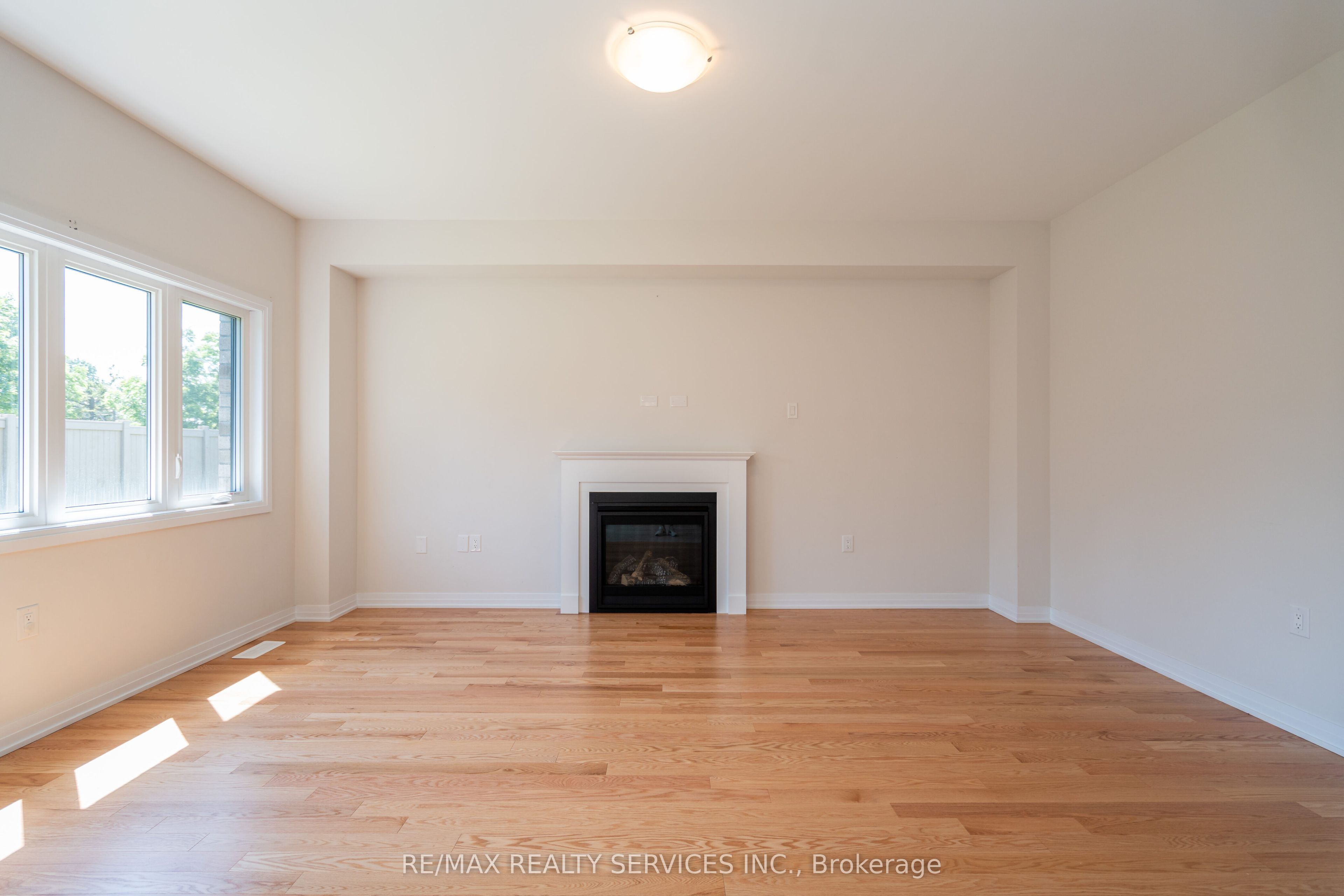 269 Dingman Street Property Photo 12