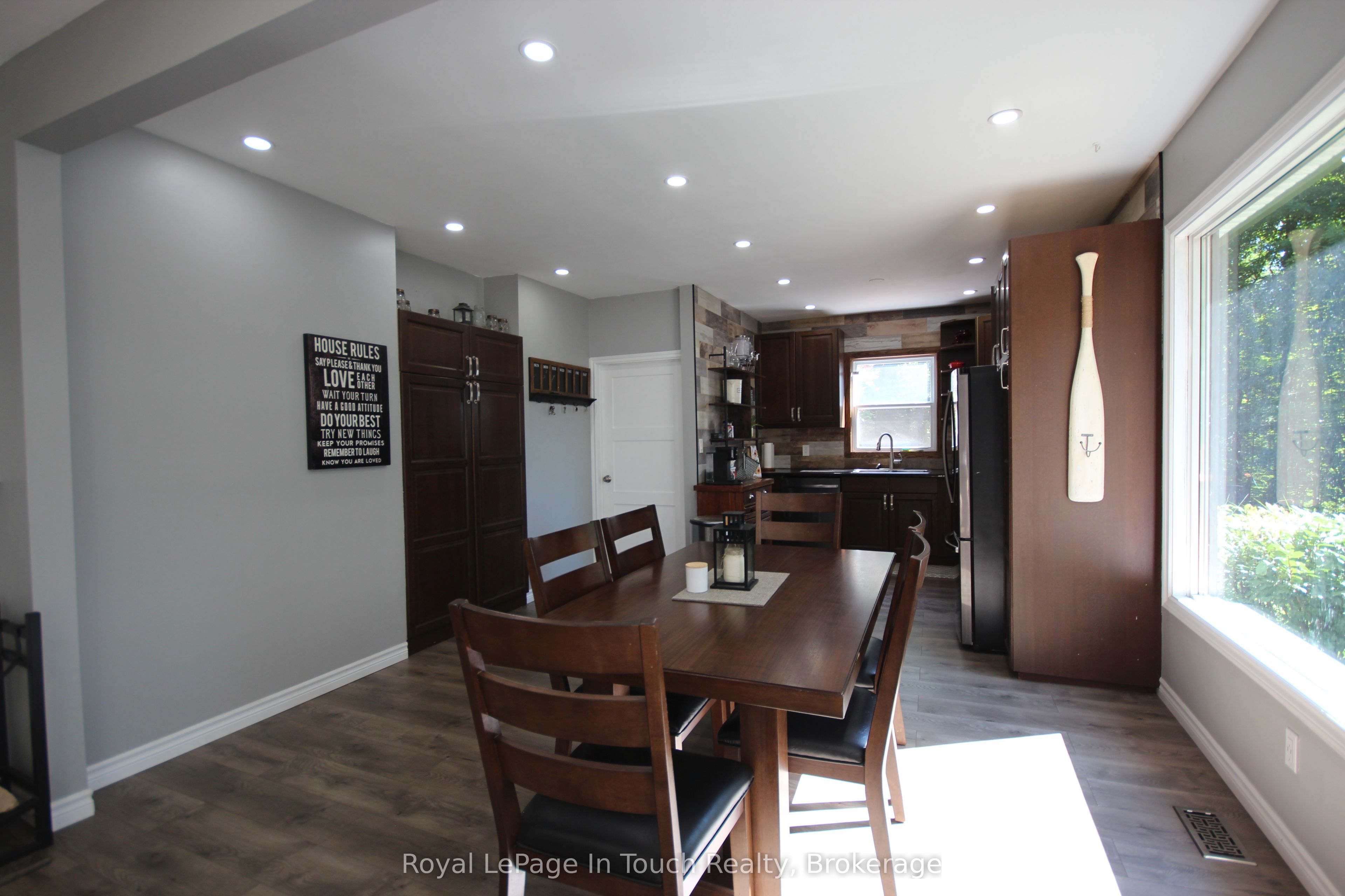 18 Shady Glen Lane Property Photo 7