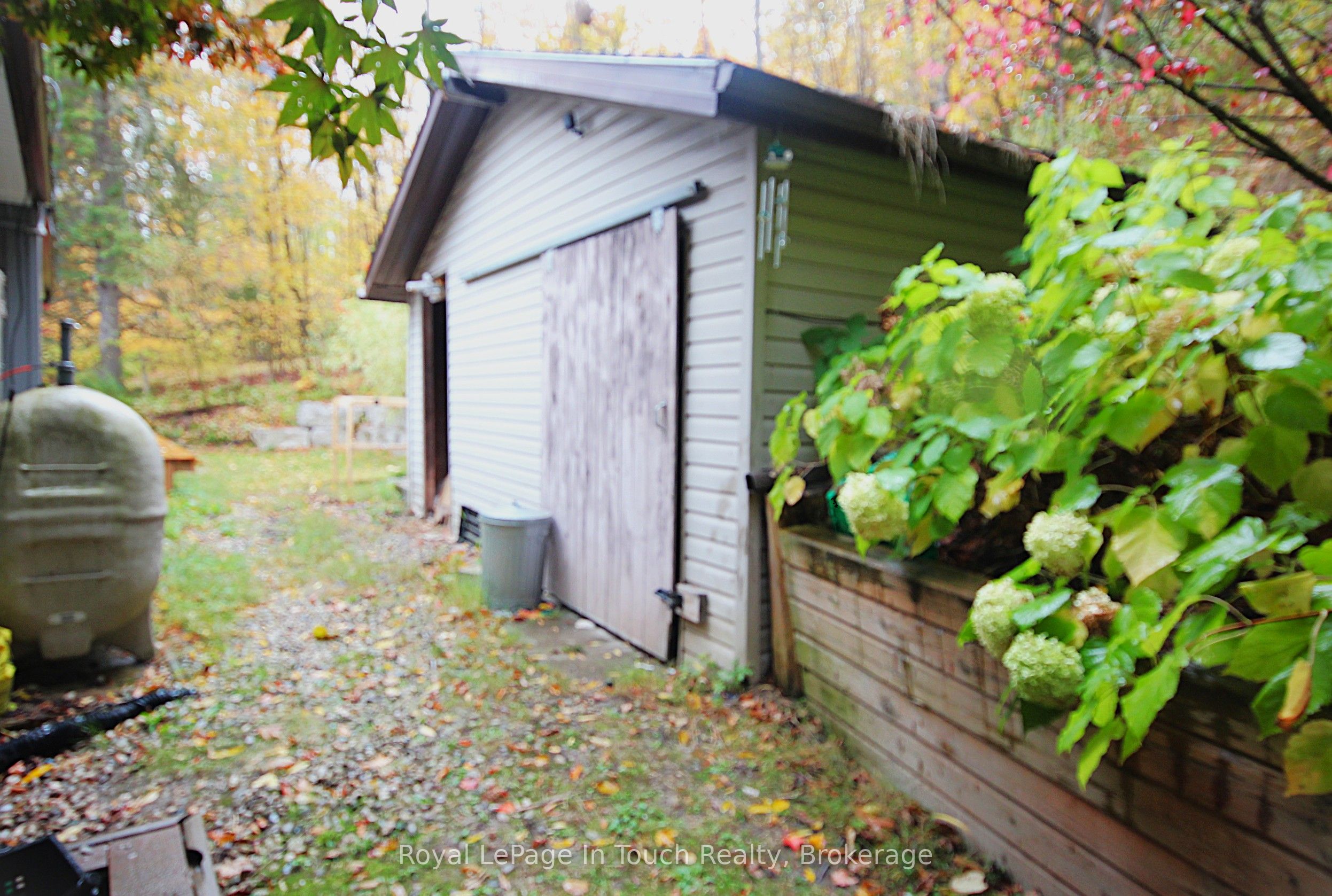 18 Shady Glen Lane Property Photo 27