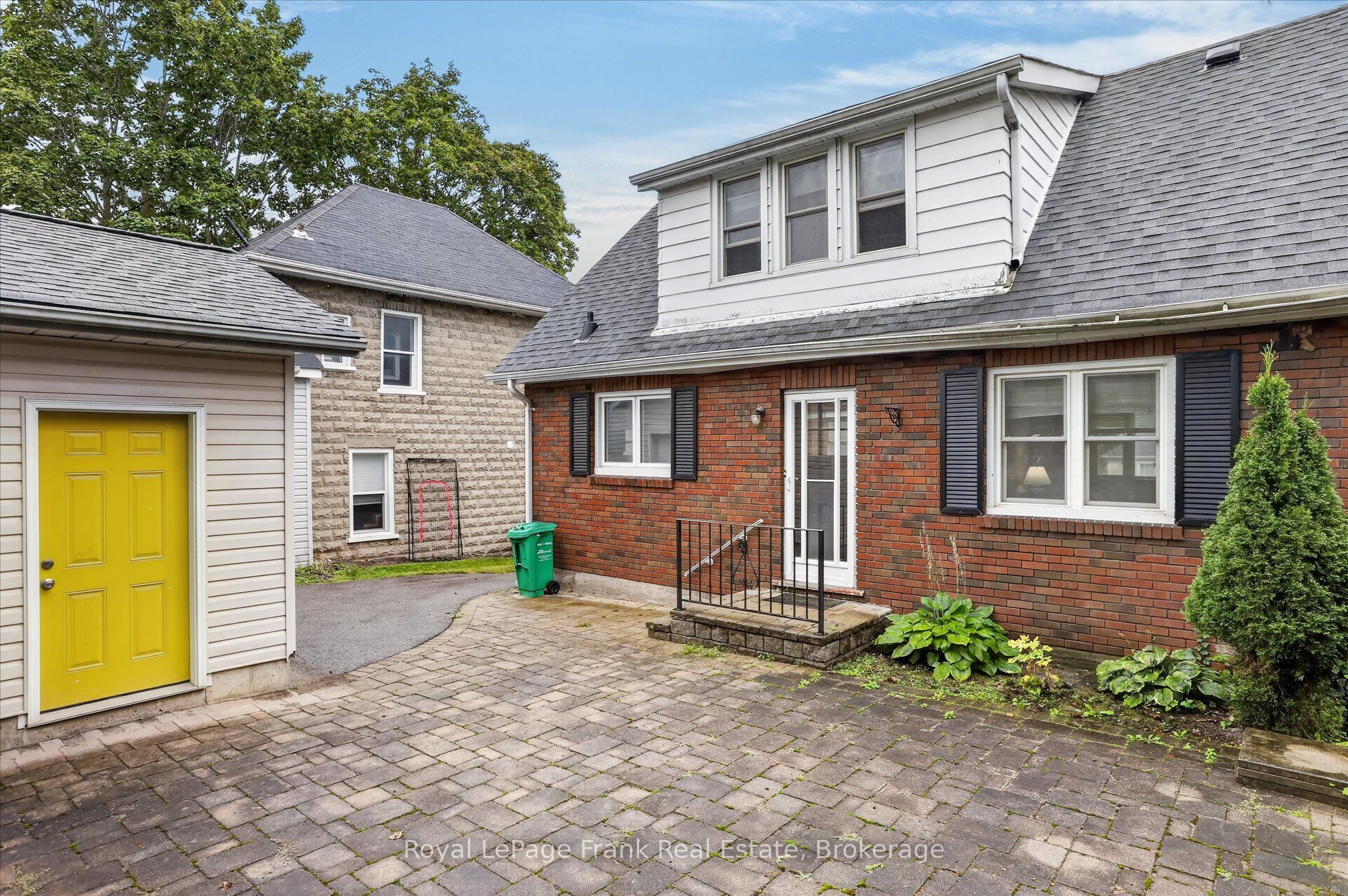 174 Sophia Street Property Photo 31