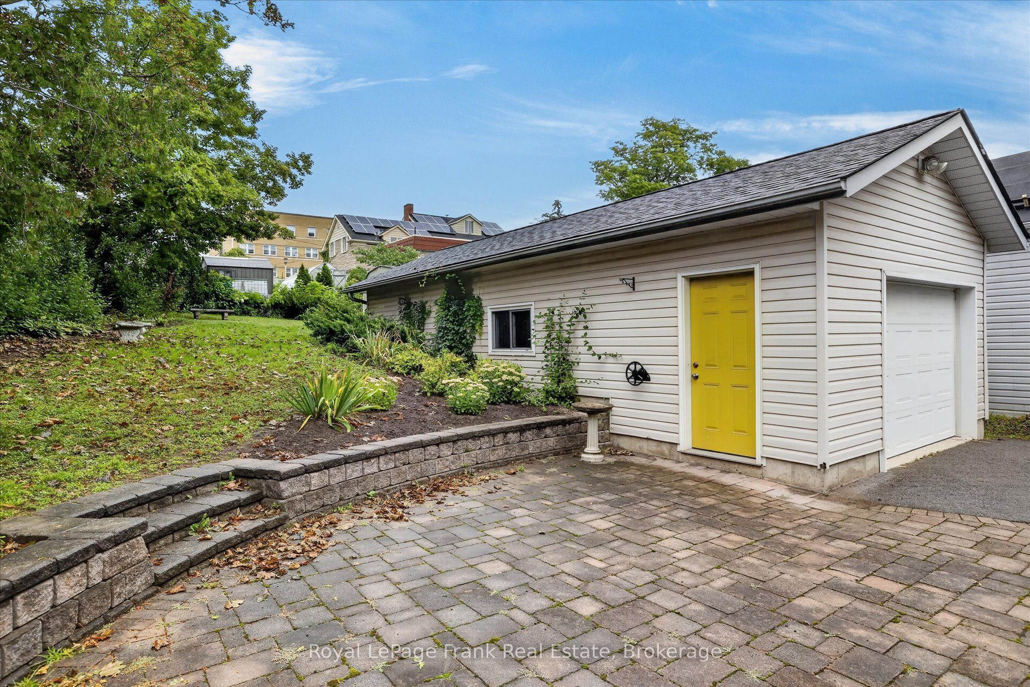 174 Sophia Street Property Photo 33