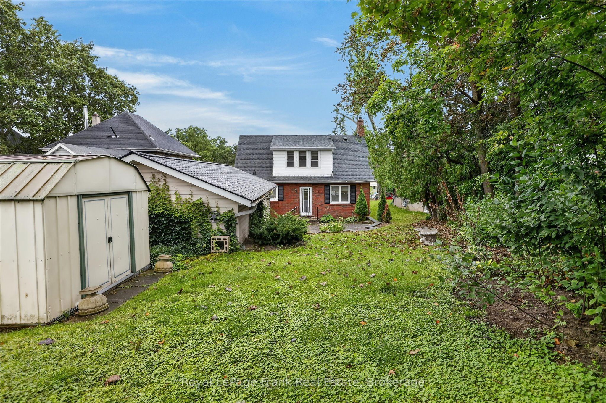 174 Sophia Street Property Photo 37