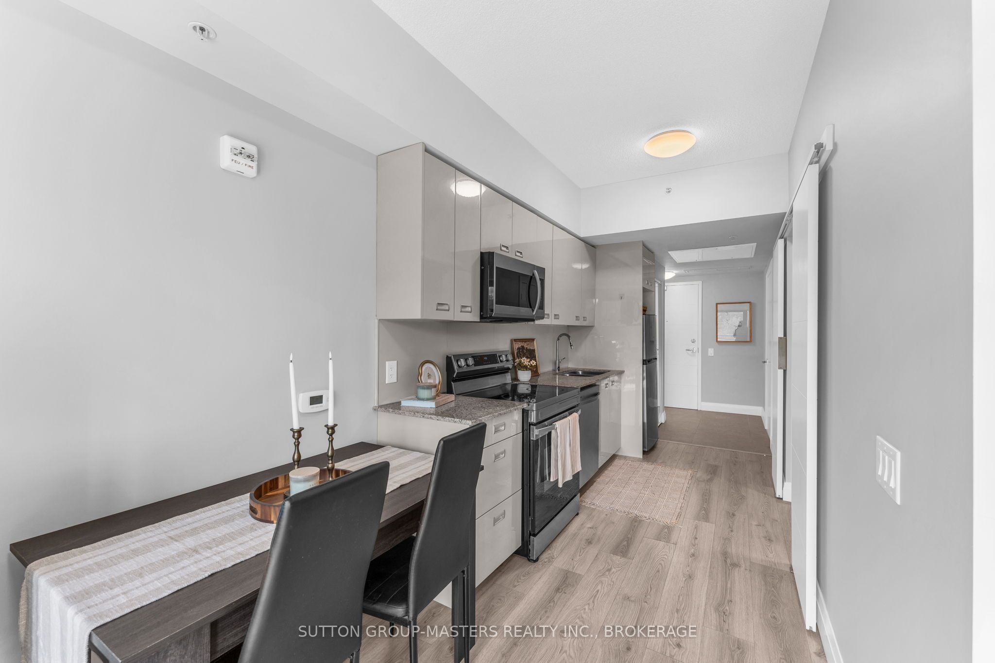 652 Princess Street 211 Property Photo 21