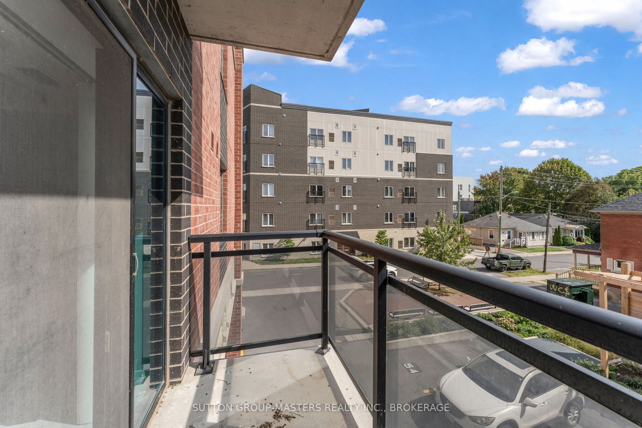 652 Princess Street 211 Property Photo 27