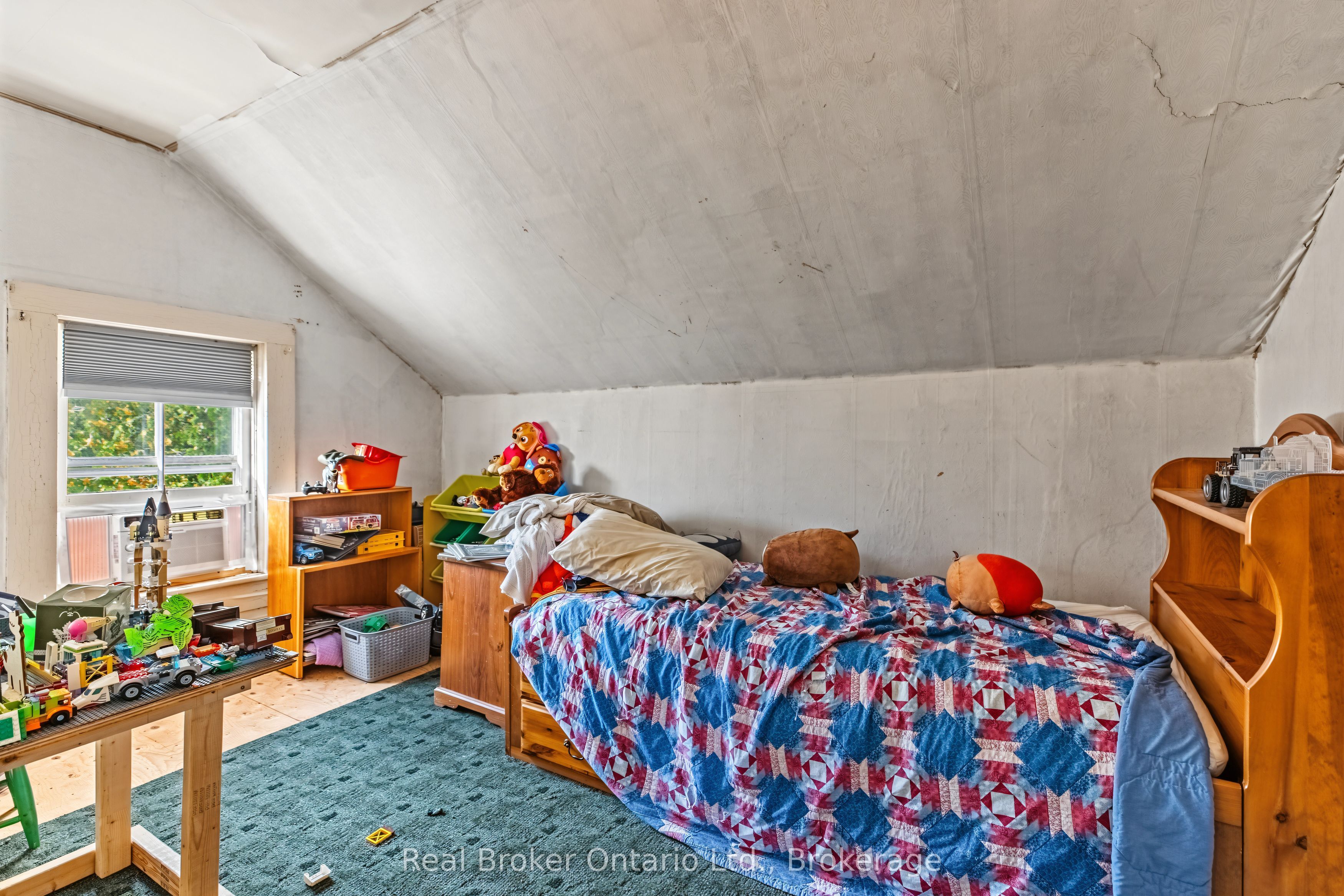 776813 Highway 10 Property Photo 8