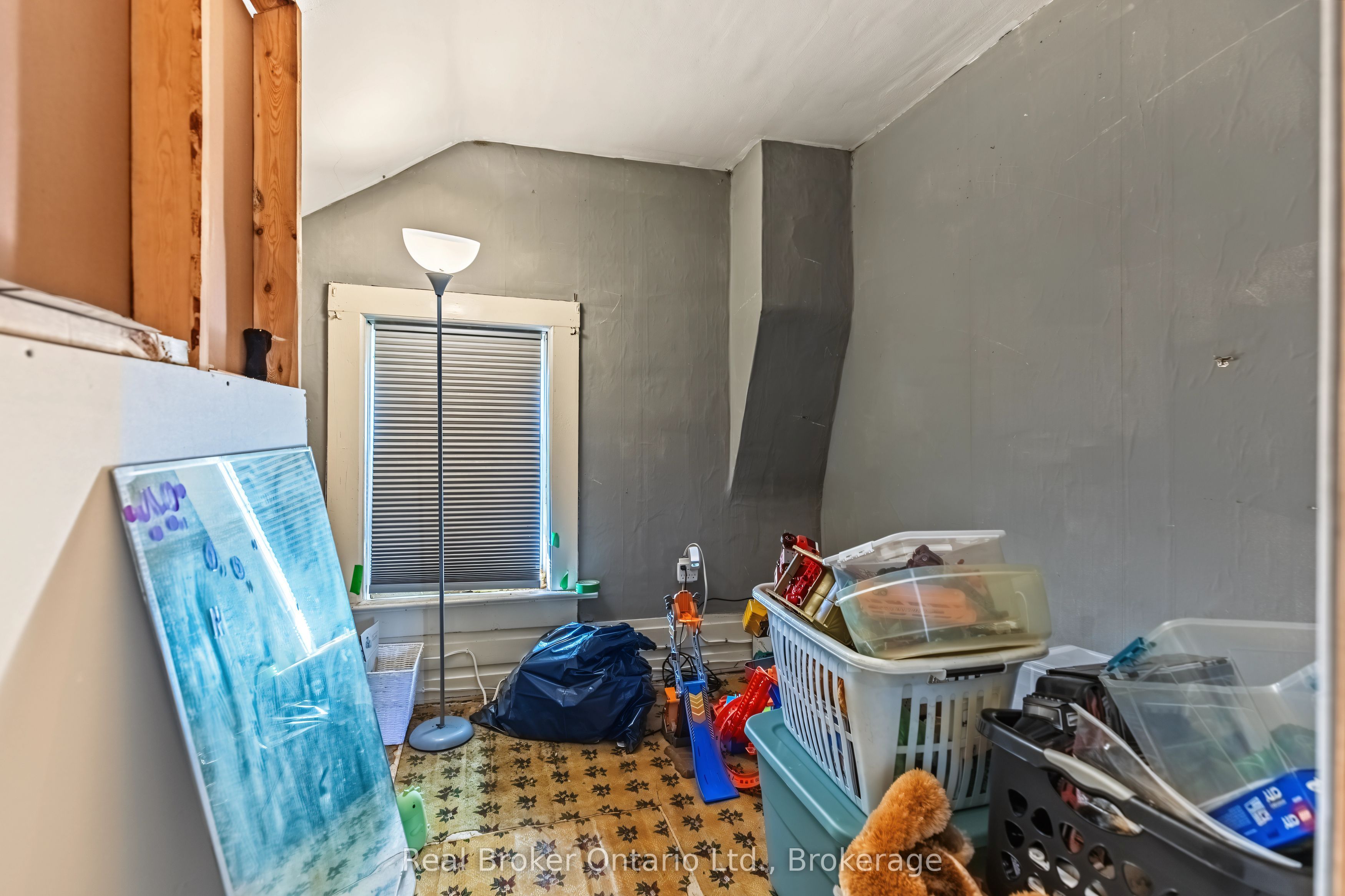 776813 Highway 10 Property Photo 9