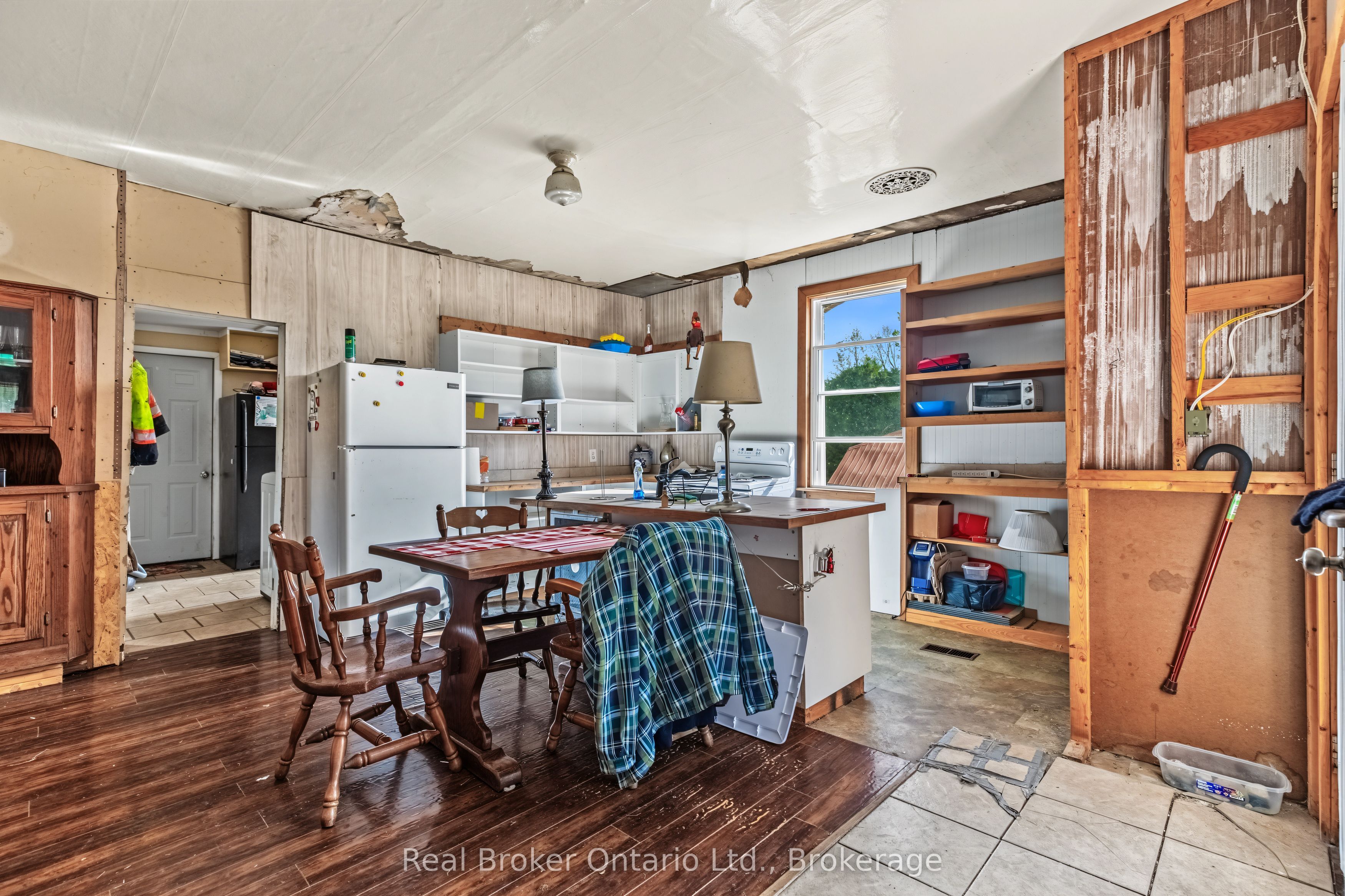 776813 Highway 10 Property Photo 21
