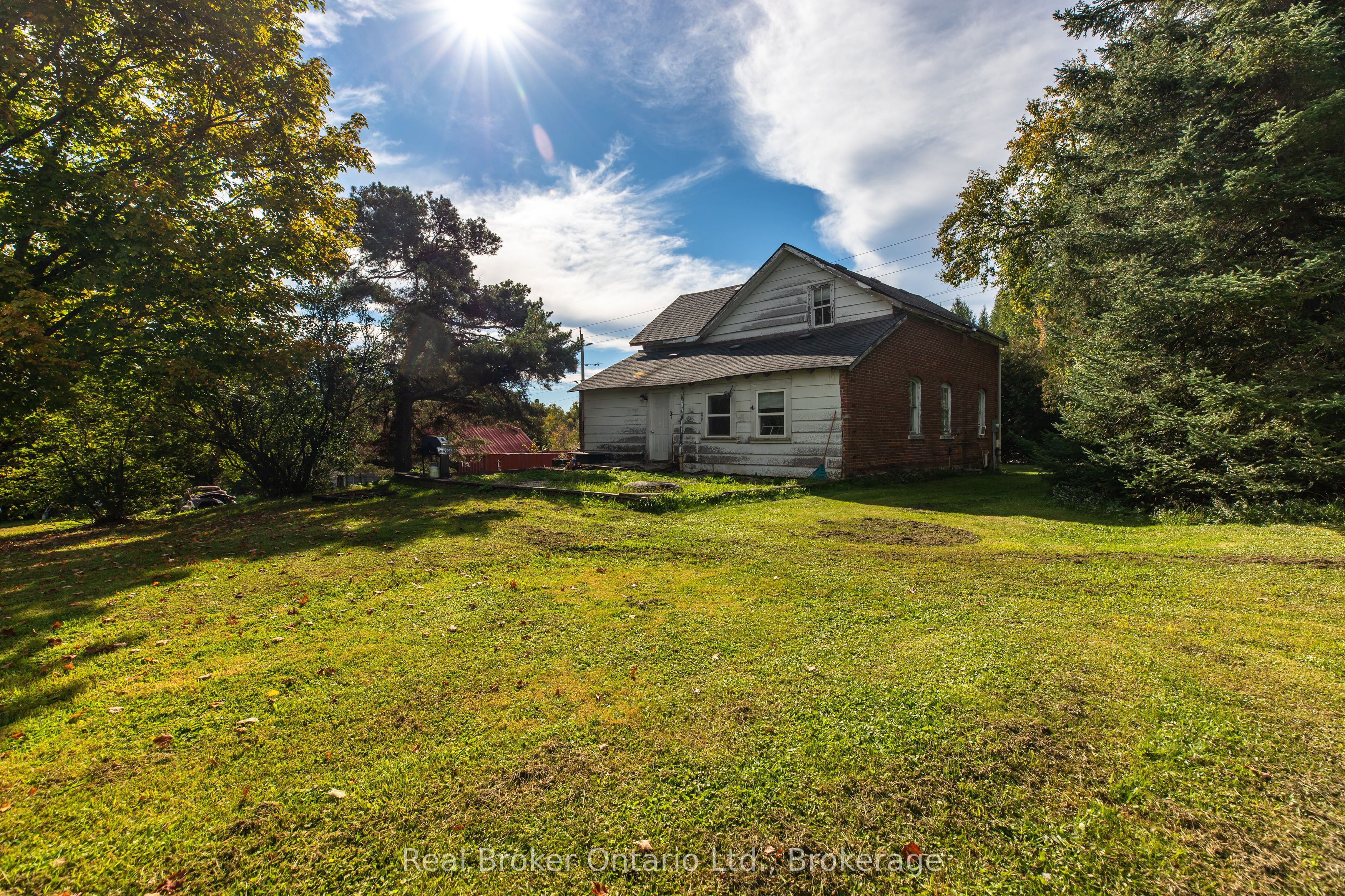 776813 Highway 10 Property Photo 28
